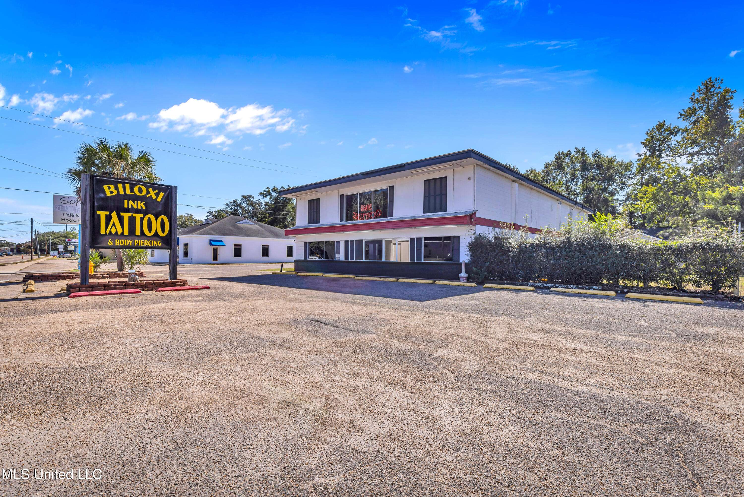 Biloxi, MS 39531,2733 Pass Road