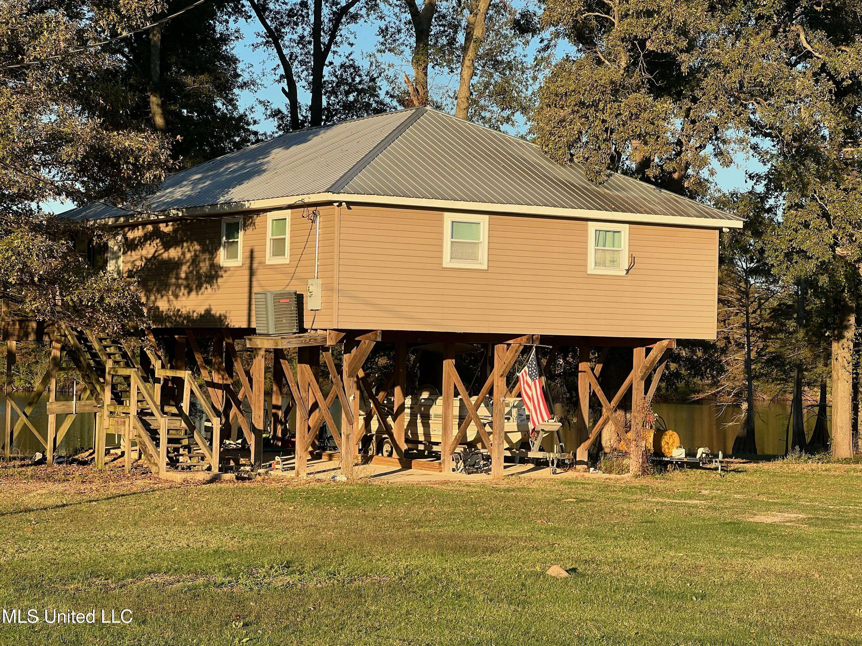 Yazoo City, MS 39194,3021 Deerfield Road