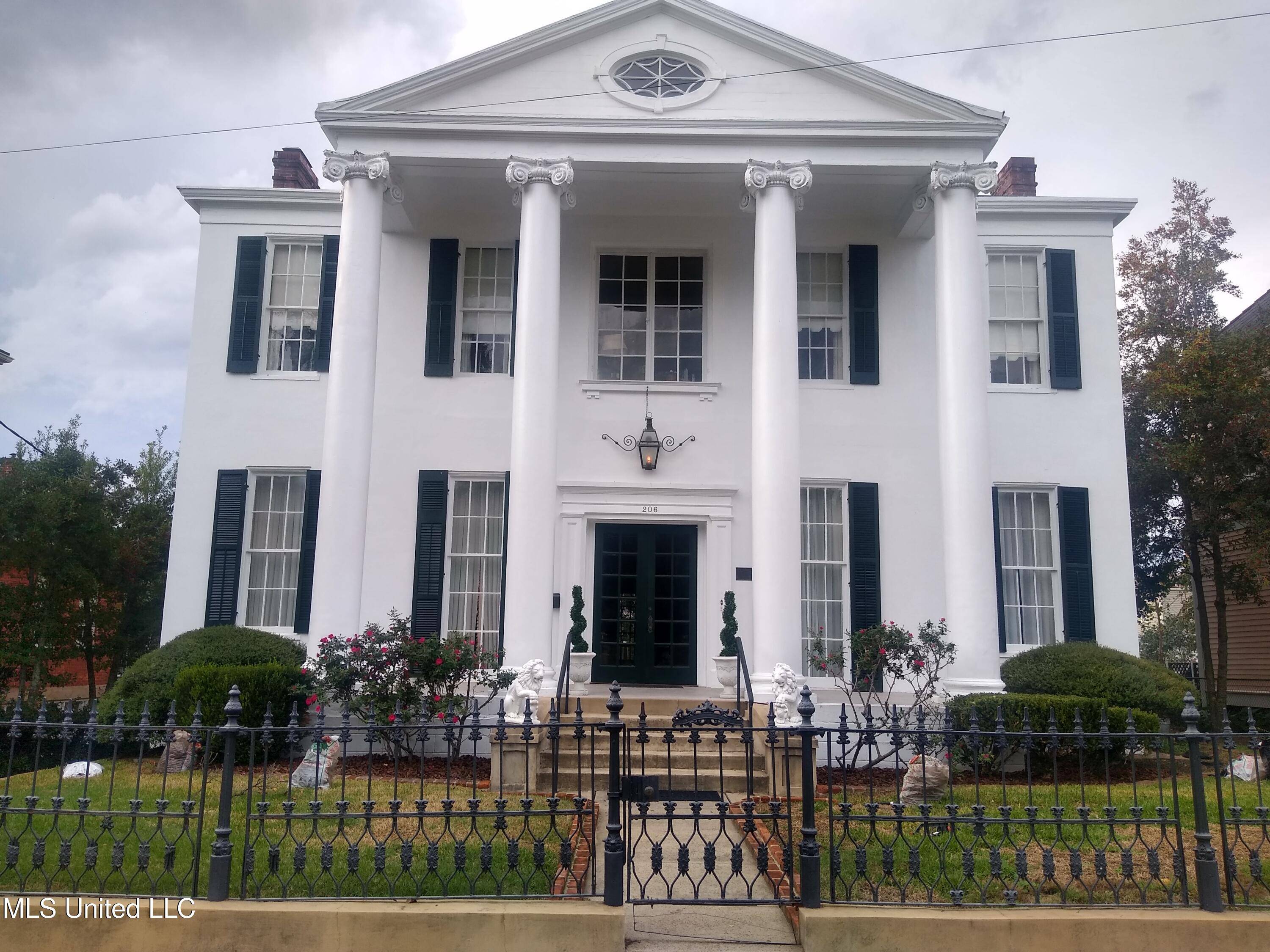 Natchez, MS 39120,206 S Dr. Ml King Jr Street