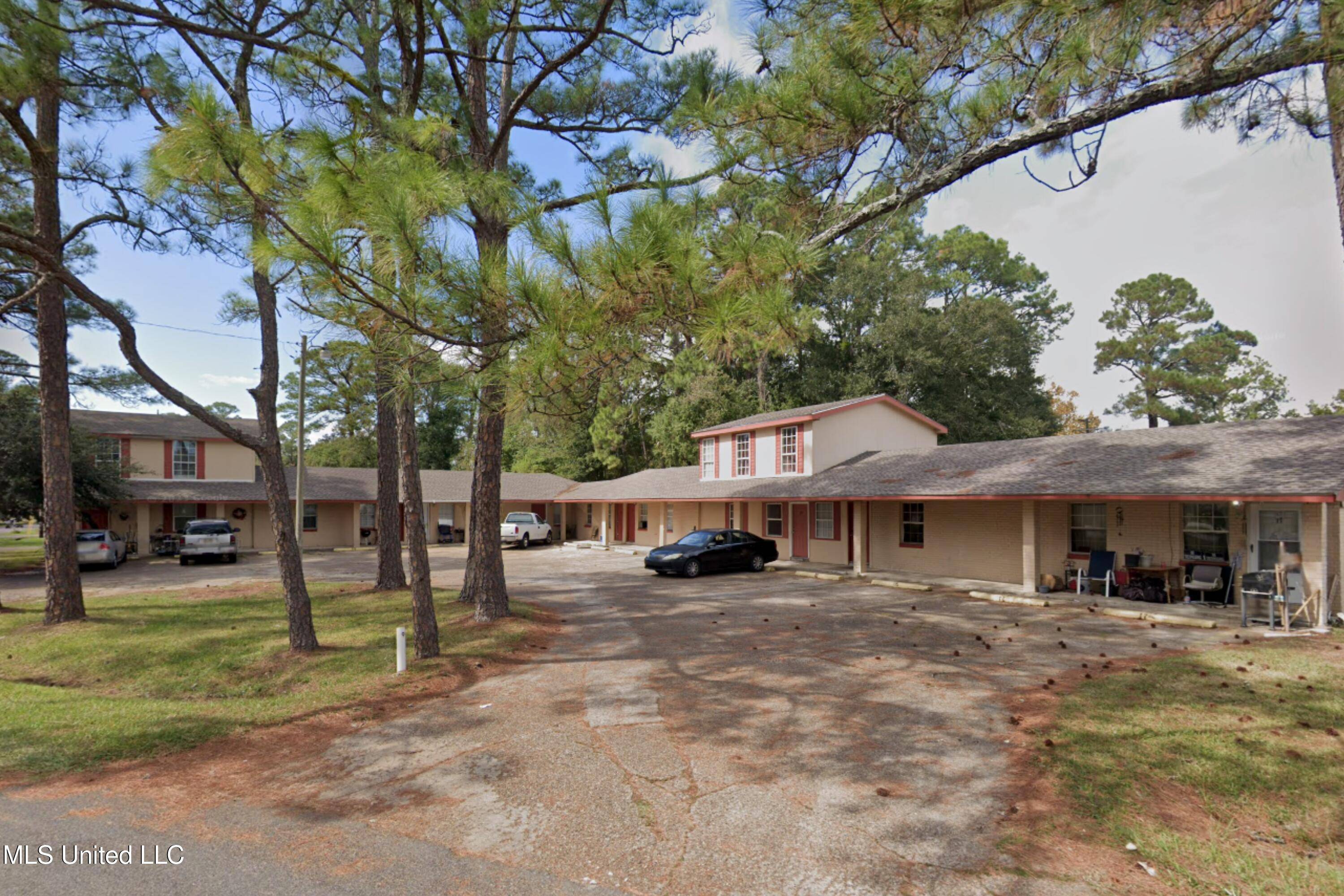 Moss Point, MS 39563,6519 Jasmine Street