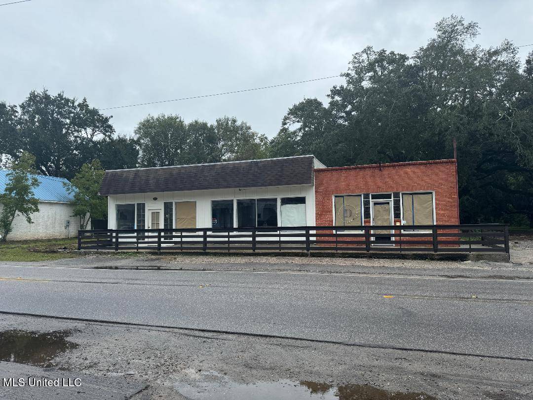 Pascagoula, MS 39567,1708 Ingalls Avenue