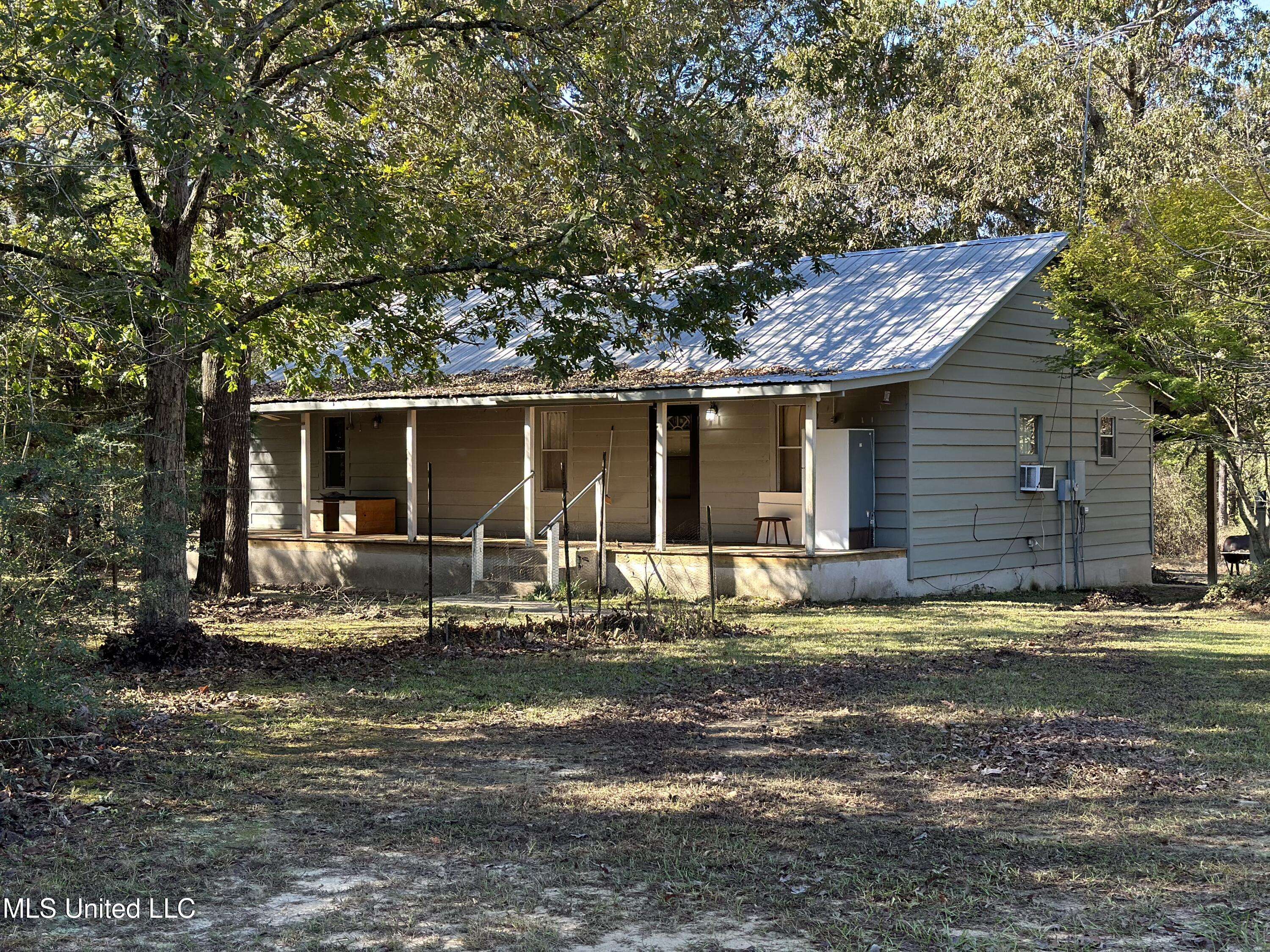 Lucedale, MS 39452,1813 Crutchfield Road