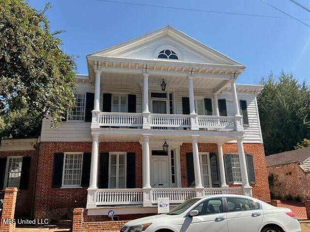 Natchez, MS 39120,311 Jefferson Street