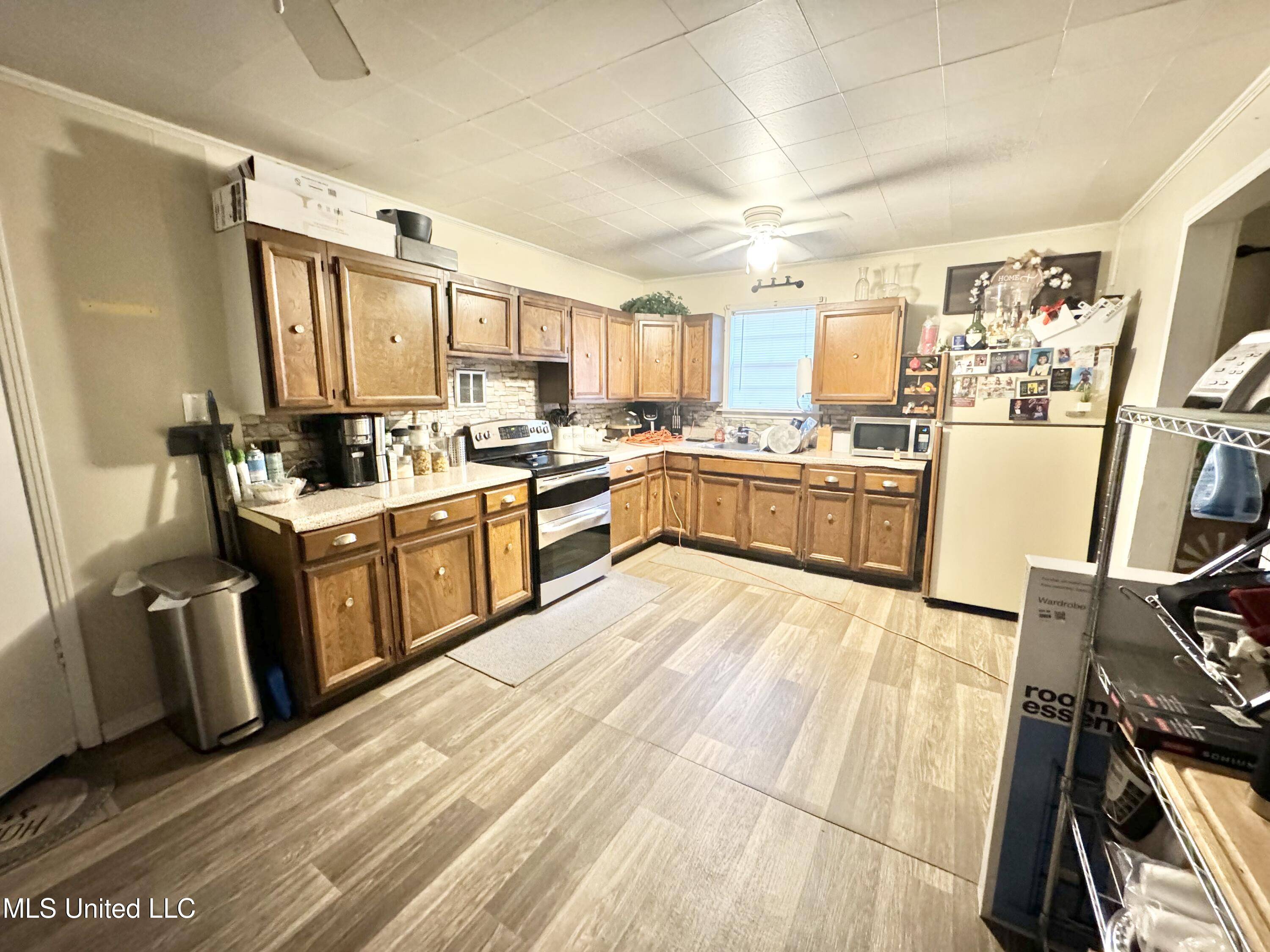 Courtland, MS 38620,798 Hawkins Road