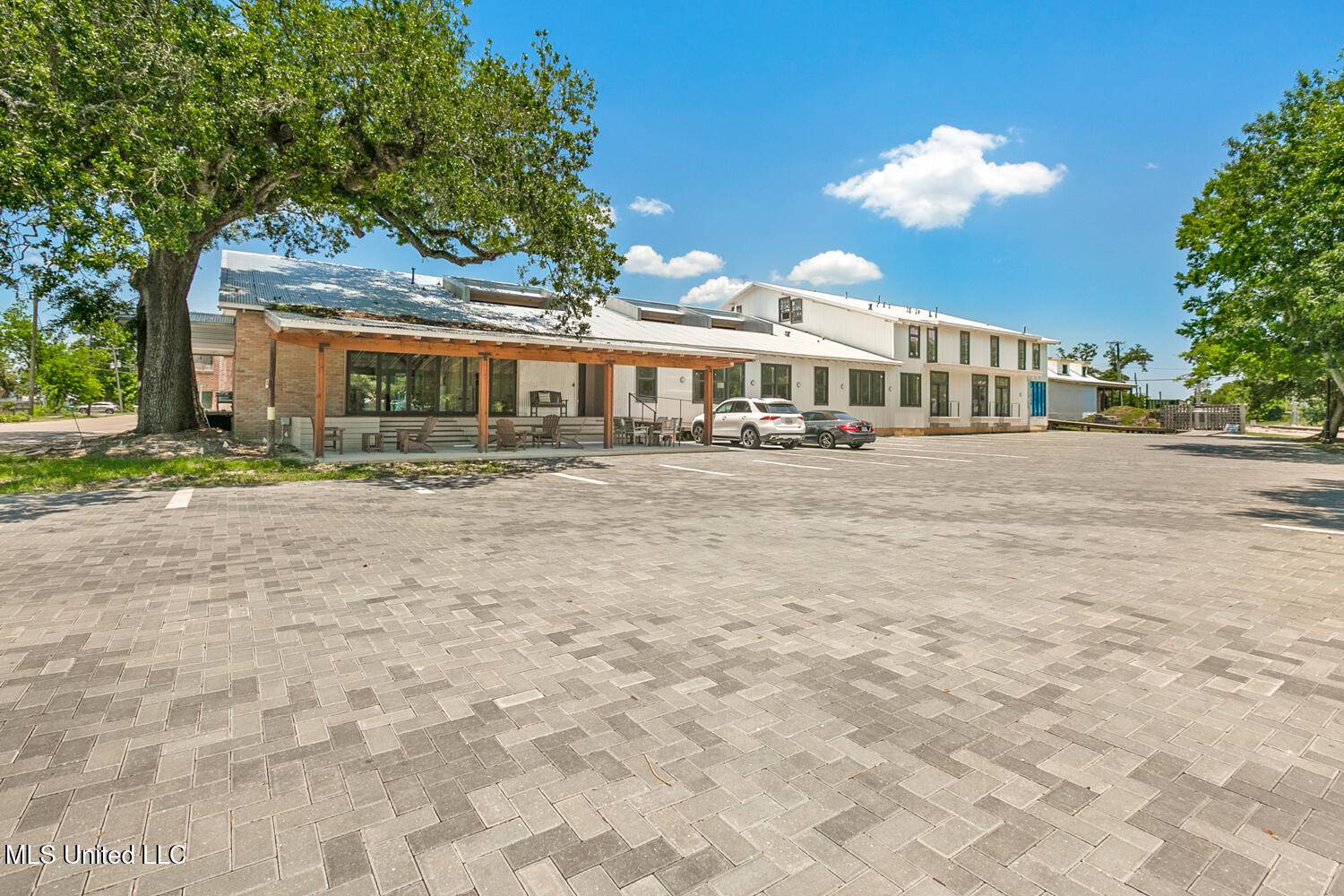 Bay Saint Louis, MS 39520,301 S Toulme Street #102