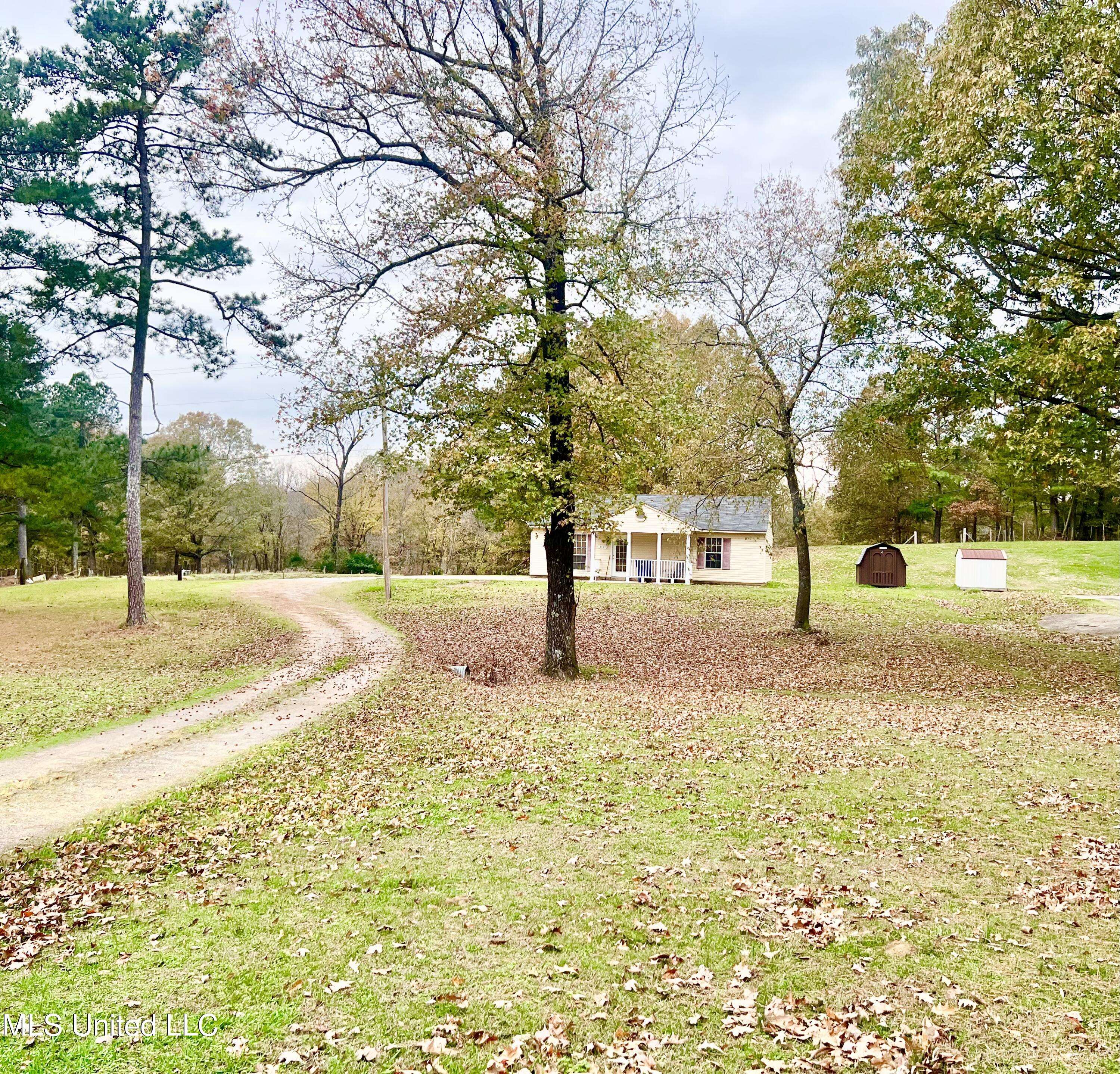 Nesbit, MS 38651,3305 N Robertson Road