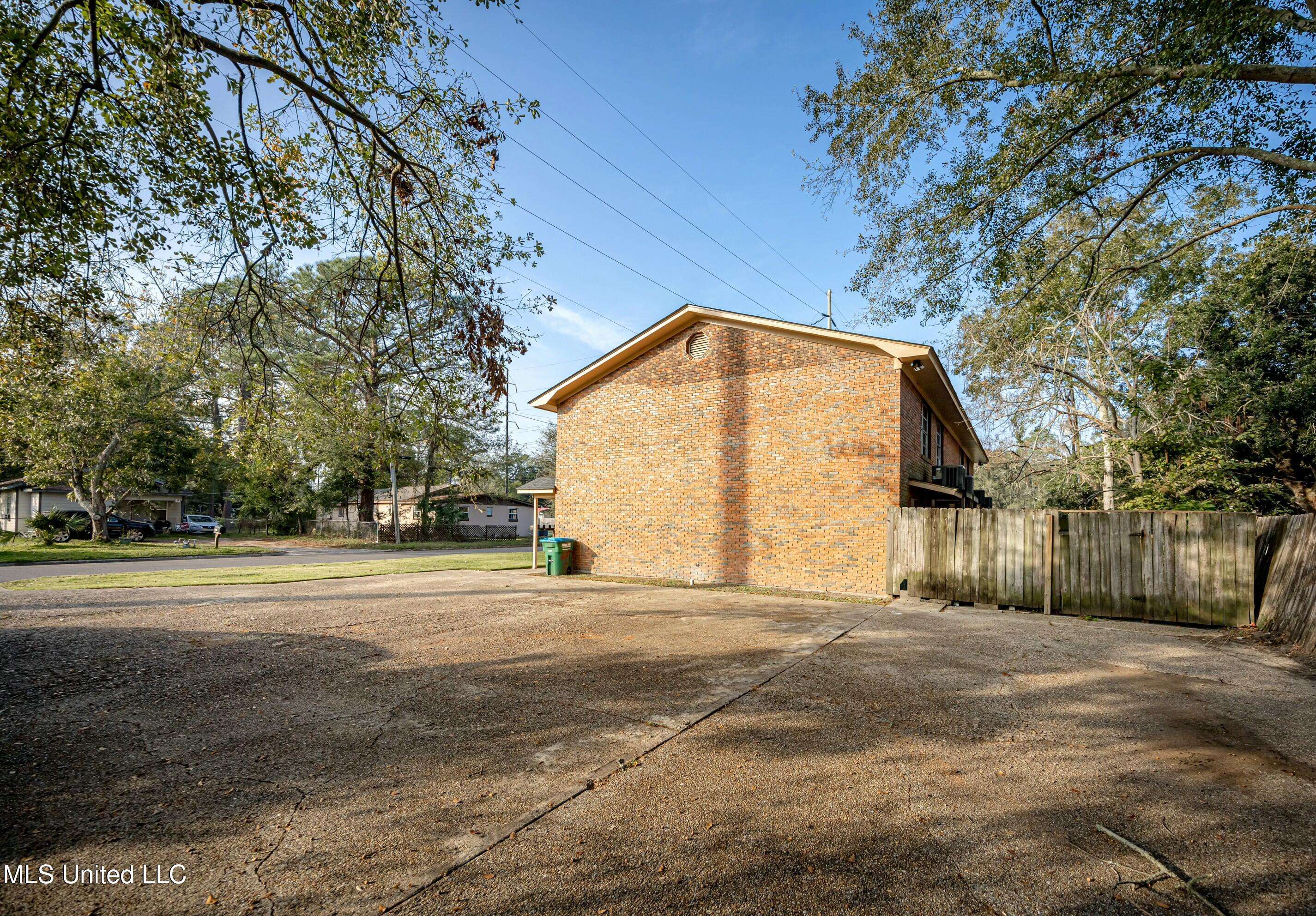 Pascagoula, MS 39581,3801 Lanier Avenue #B