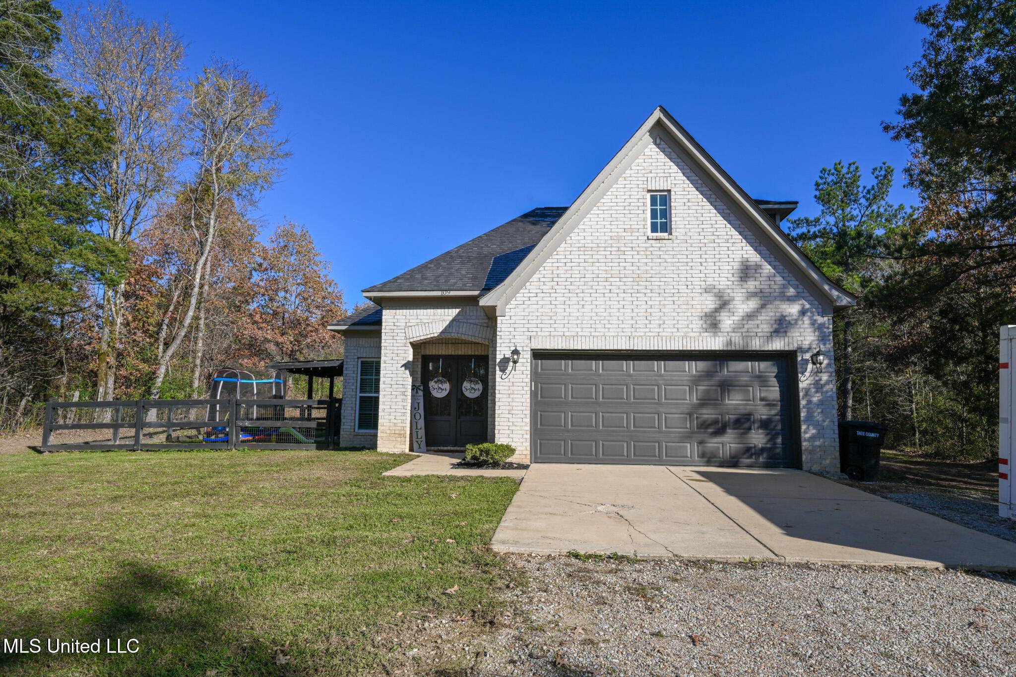 Coldwater, MS 38618,109 Whitetail Lane