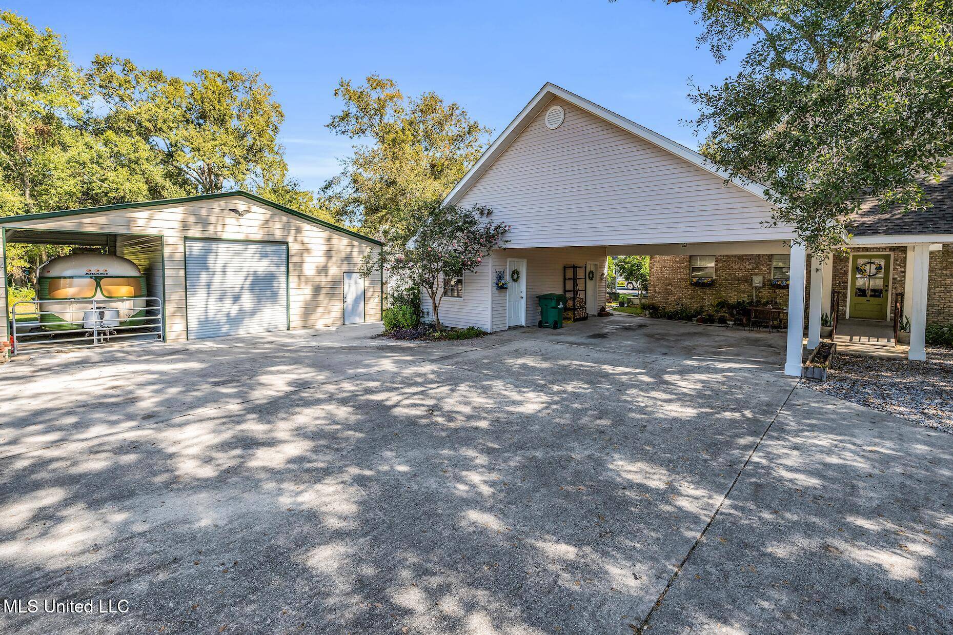 Bay Saint Louis, MS 39520,723 Old Spanish Trail