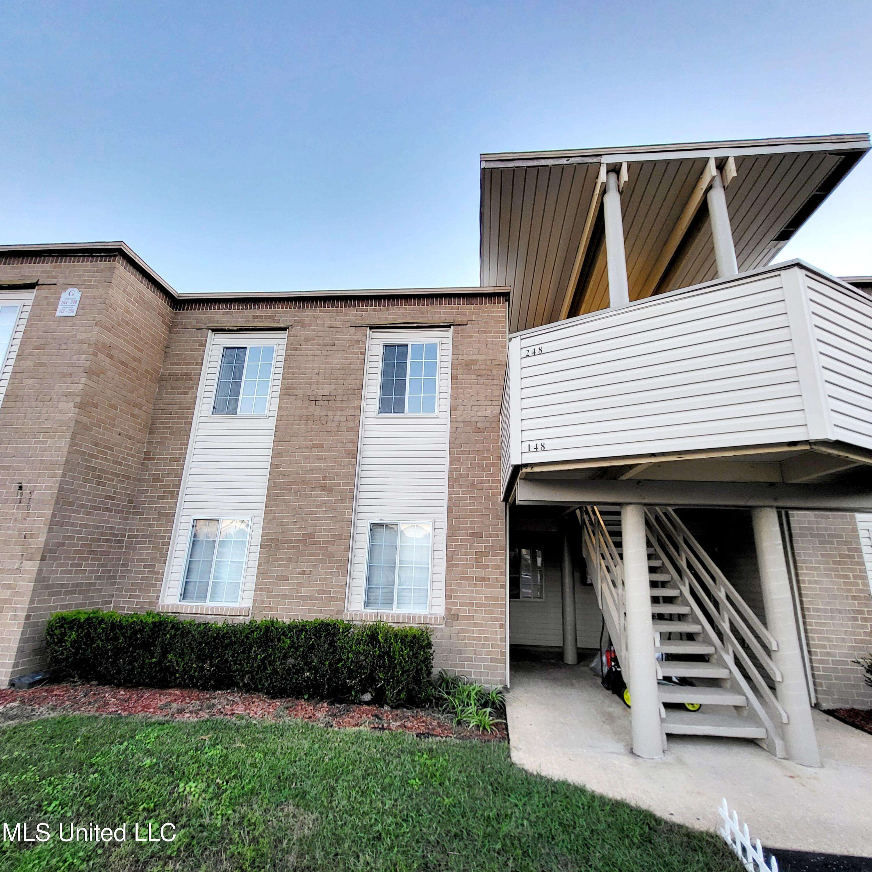 Biloxi, MS 39531,245 Mcdonnell Avenue #248