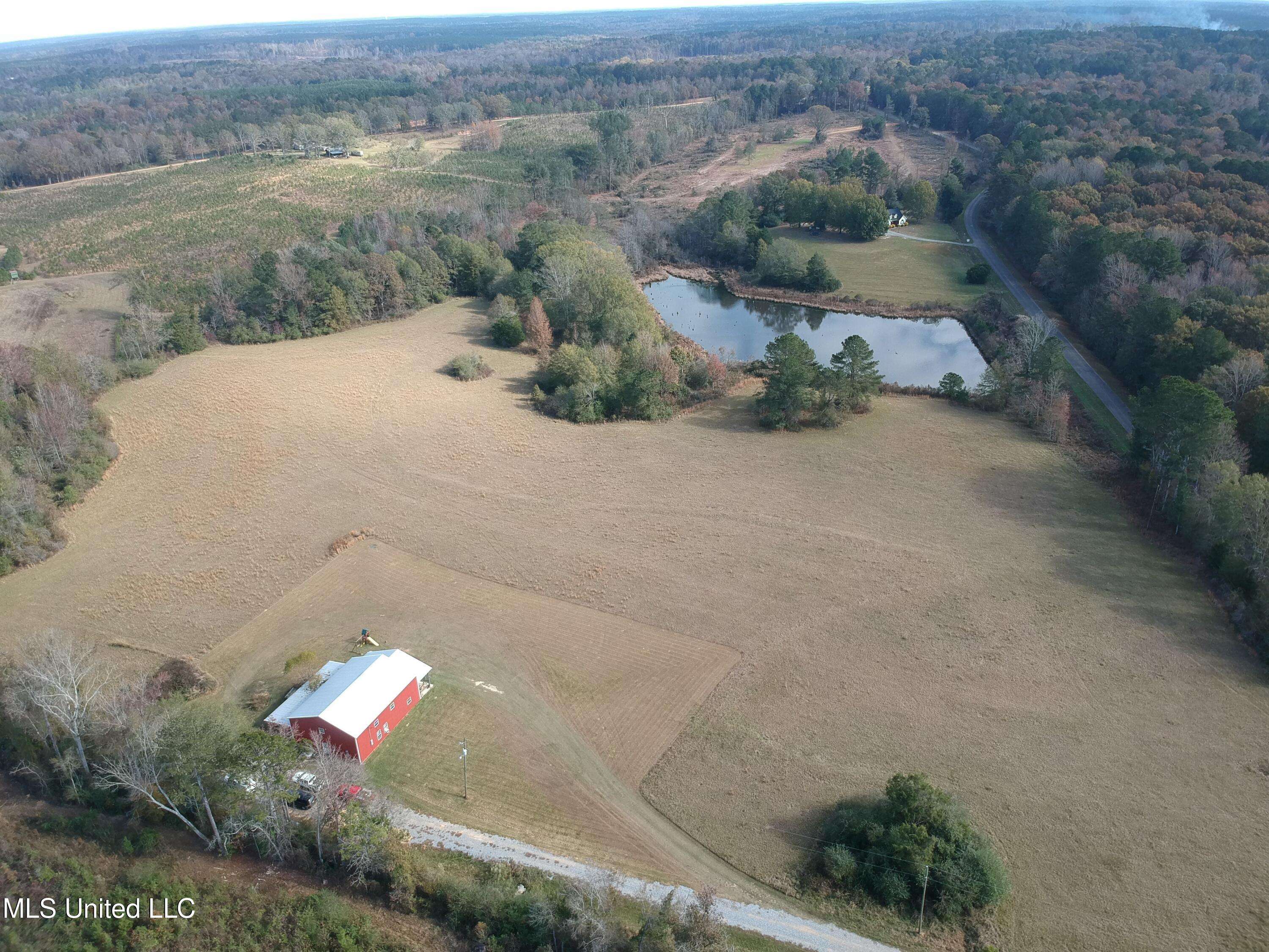 Conehatta, MS 39057,946 Caney Creek Road