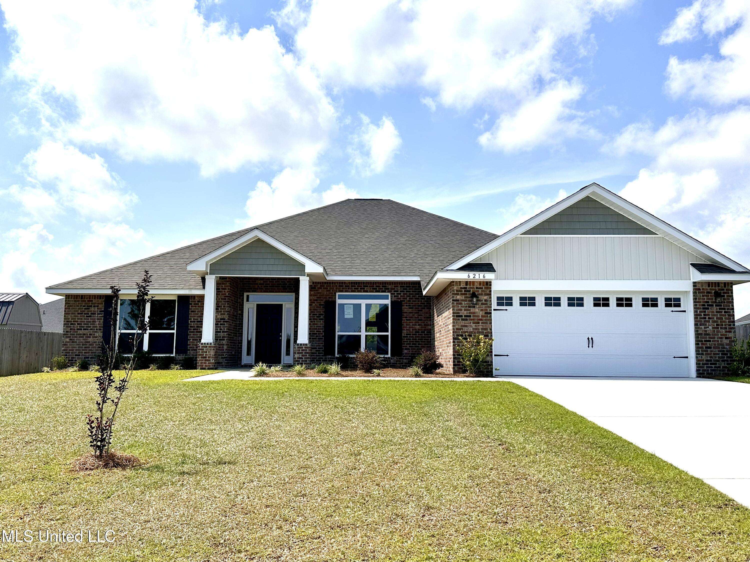 Biloxi, MS 39532,6216 Diamond Lane