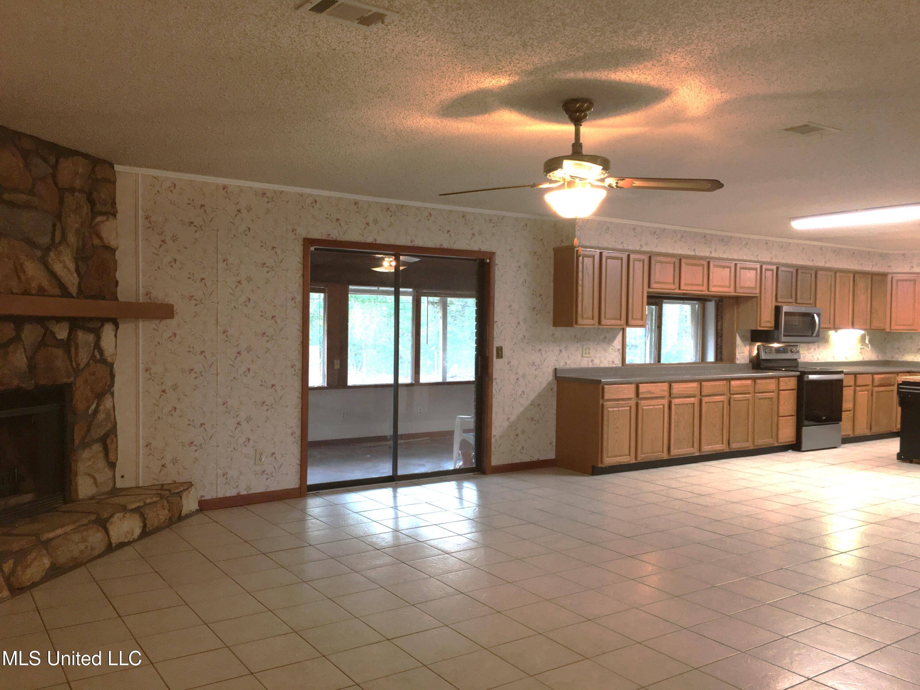 Gautier, MS 39553,1805 Stillwater Drive