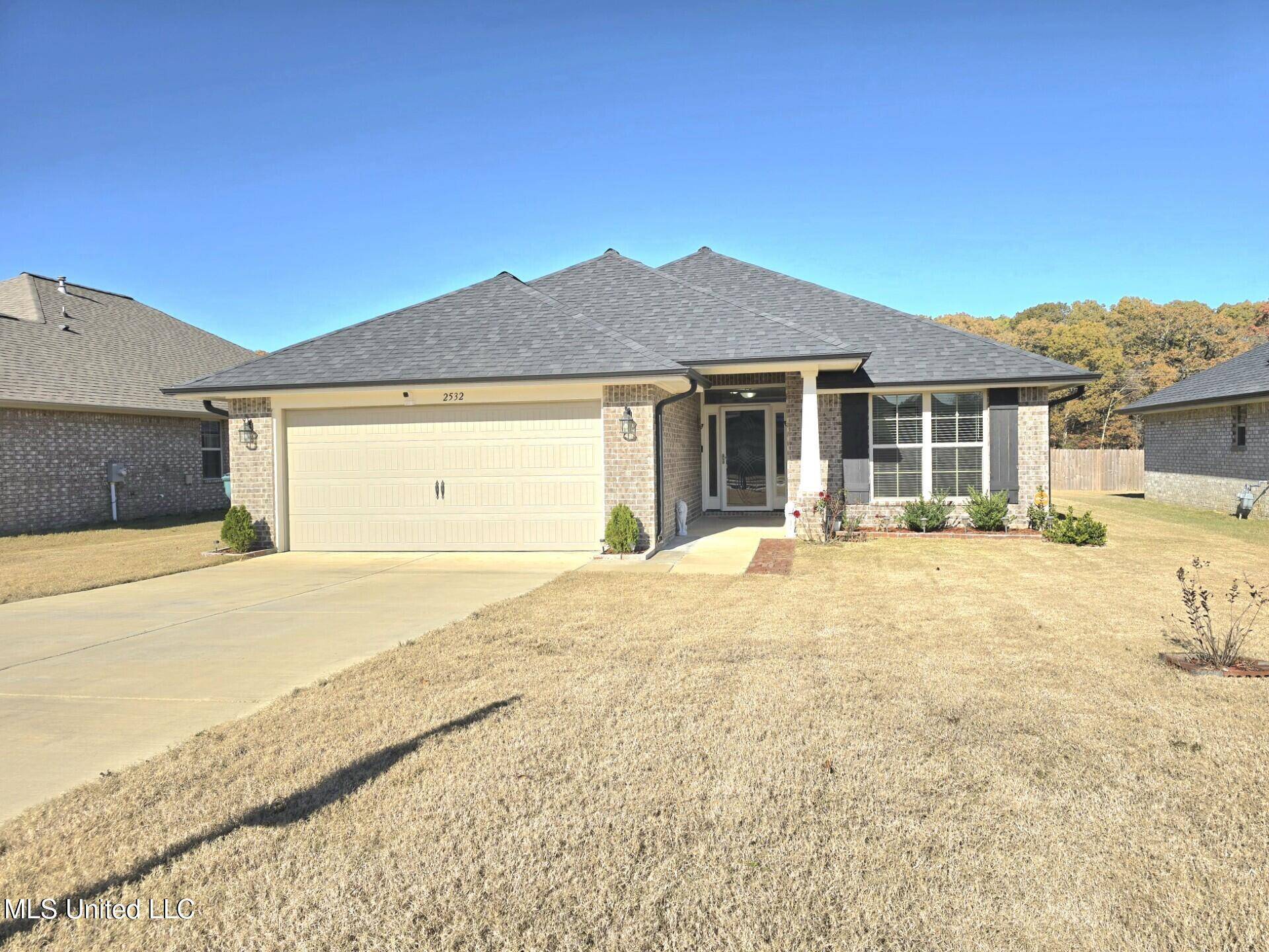 Southaven, MS 38672,2532 Rutherford Drive