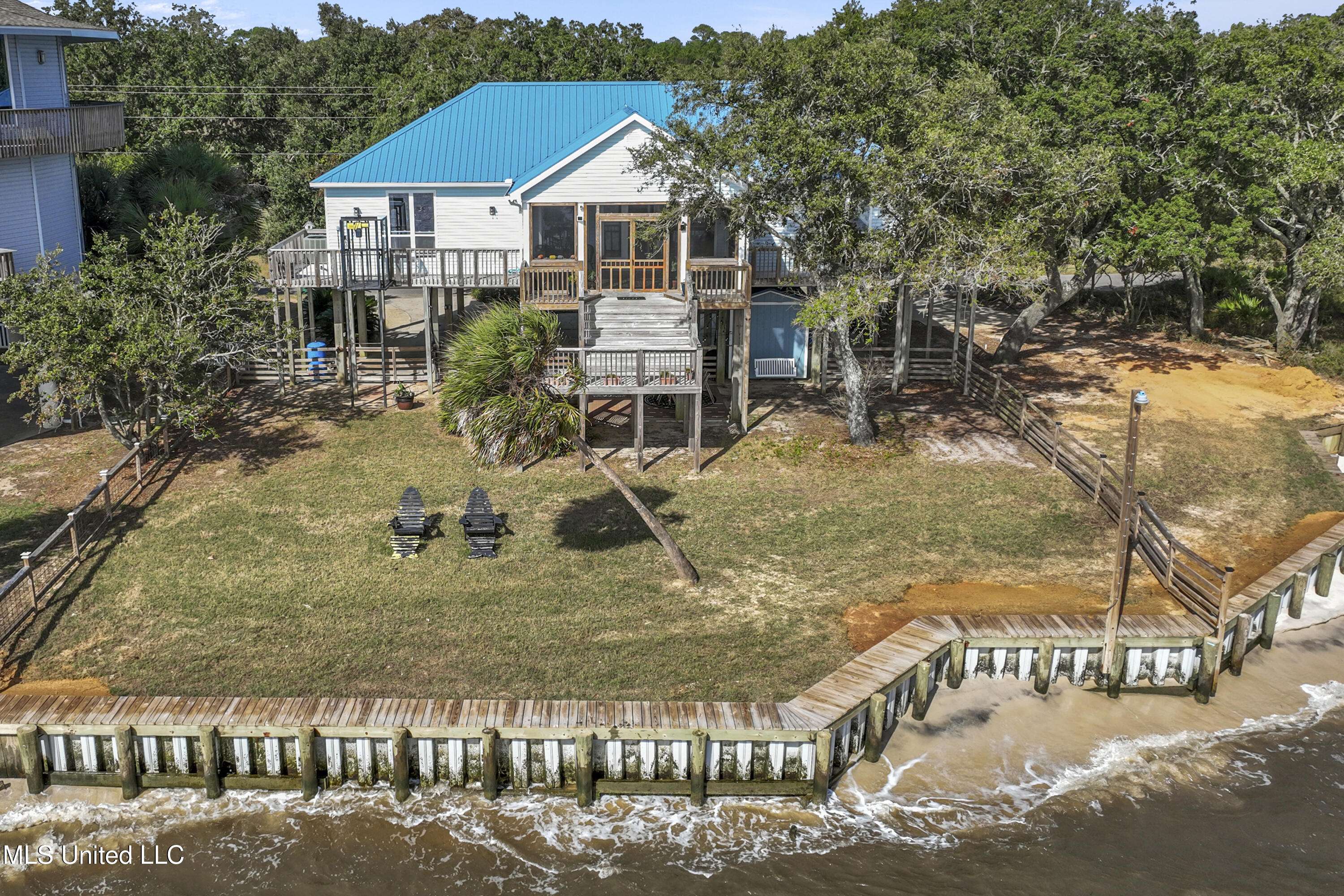 Ocean Springs, MS 39564,6013 Belle Fontaine Drive