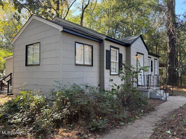Jackson, MS 39212,217 S Sunset Terrace