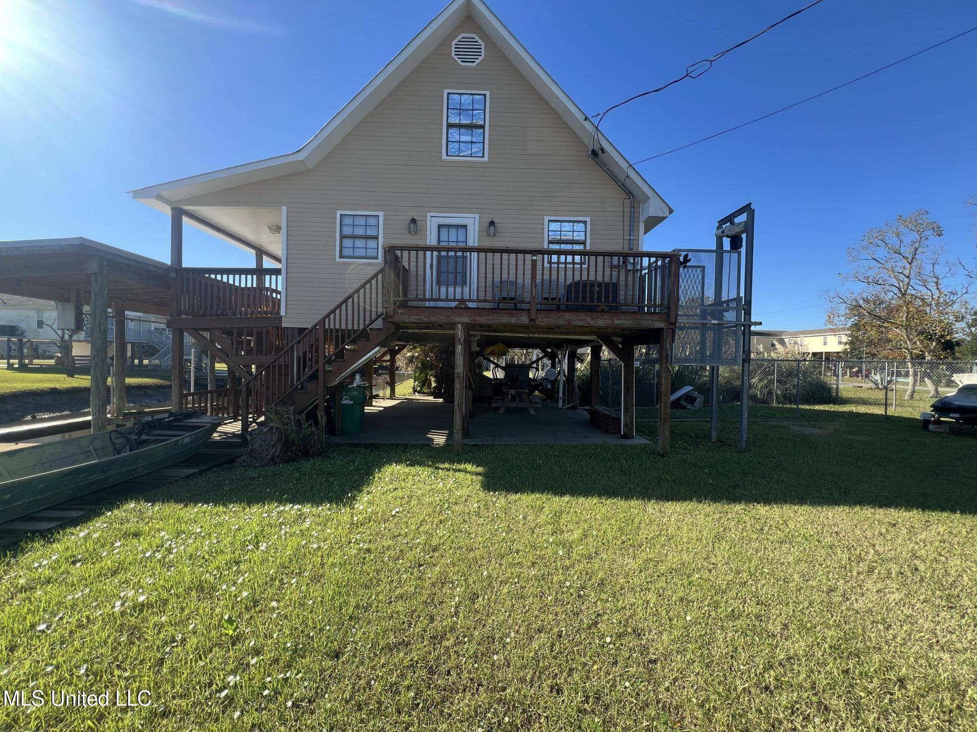 Bay Saint Louis, MS 39520,5107 Gulf Street