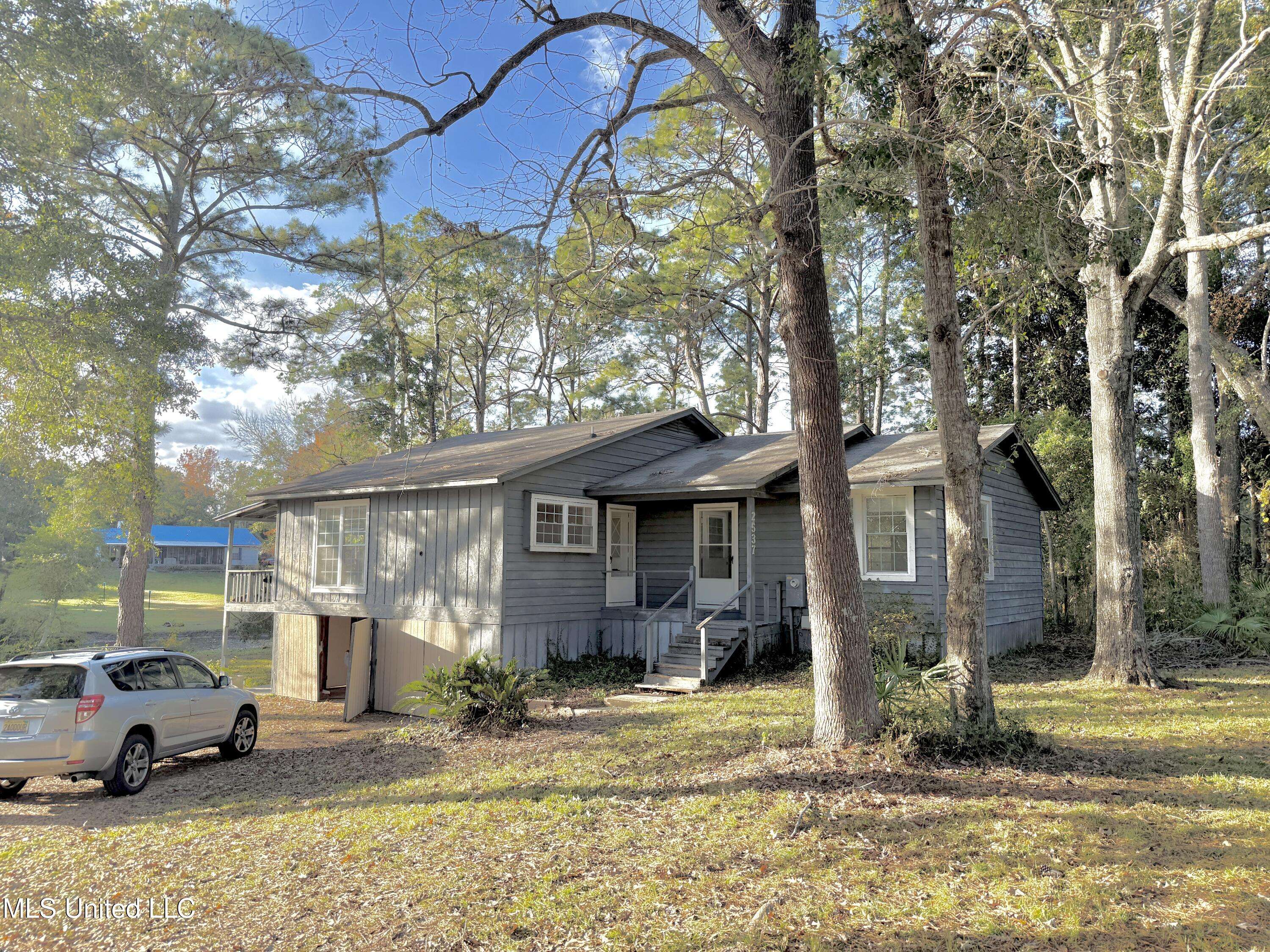 Gautier, MS 39553,2537 Caravelle Circle