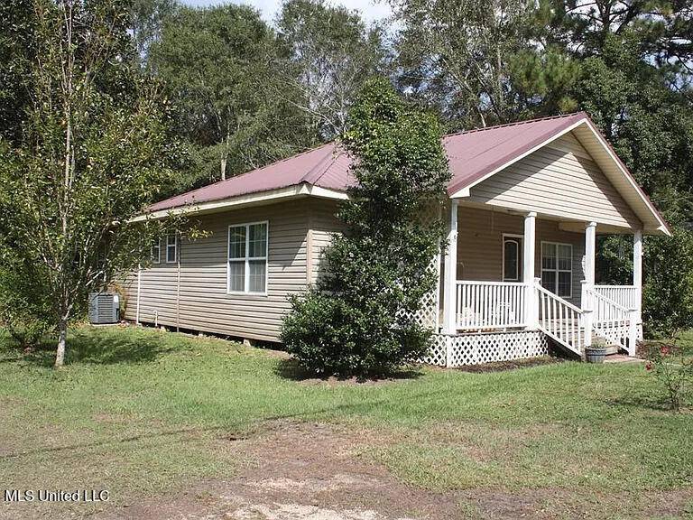 Picayune, MS 39466,806 Neal Road