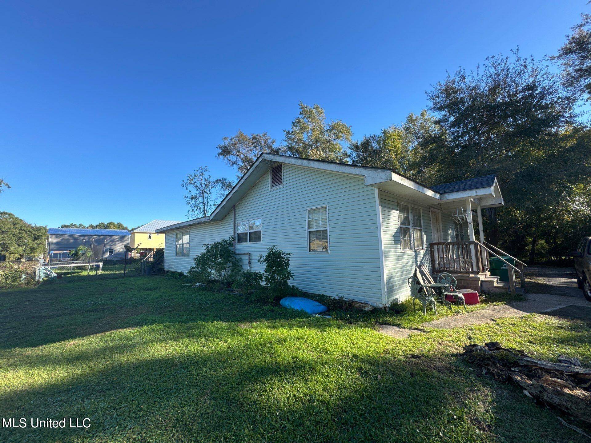 Waveland, MS 39576,708 Wood Street