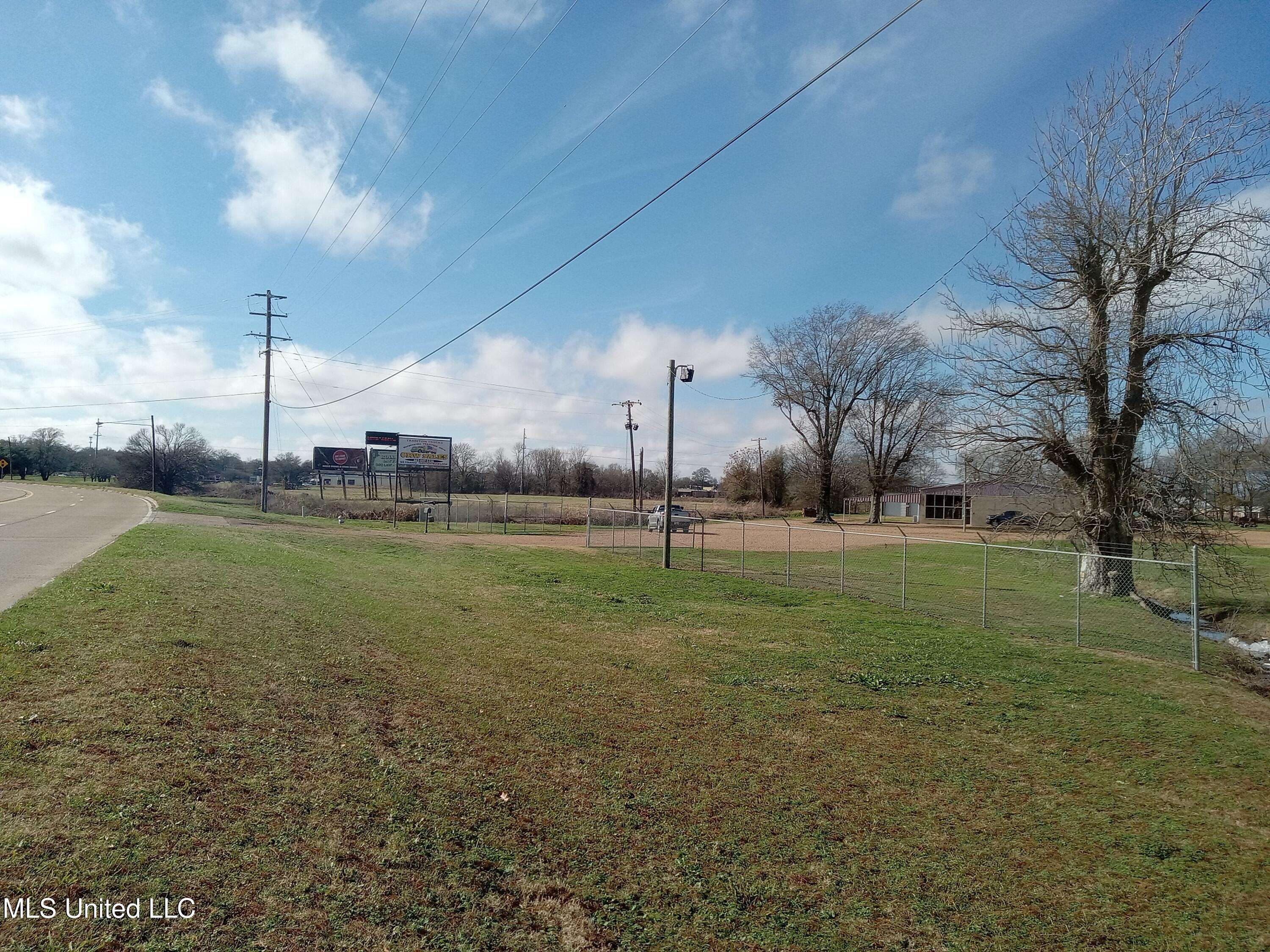Indianola, MS 38751,137 N 49 Highway