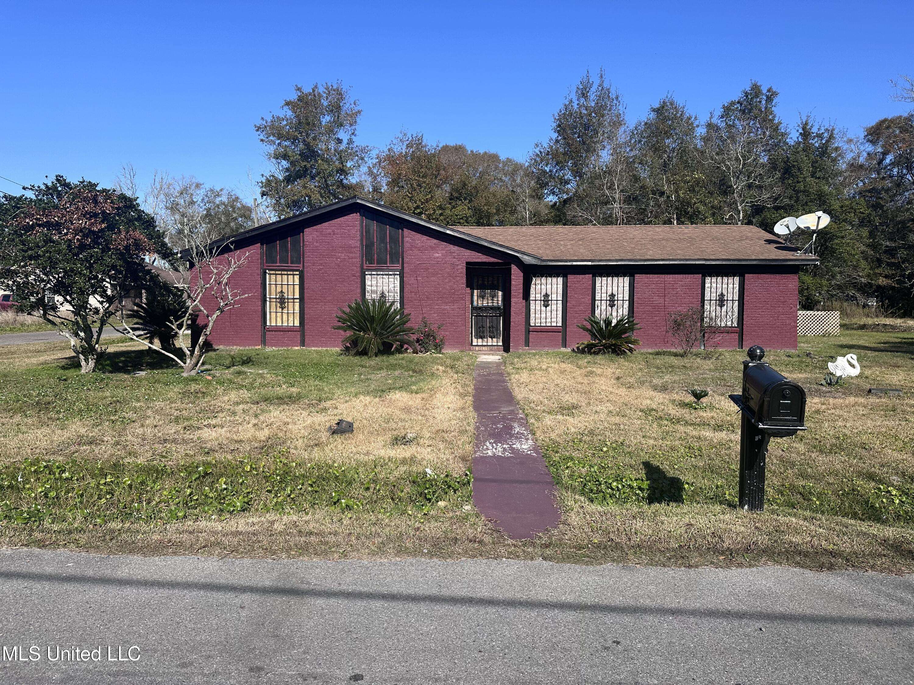 Moss Point, MS 39563,6601 Clark Avenue