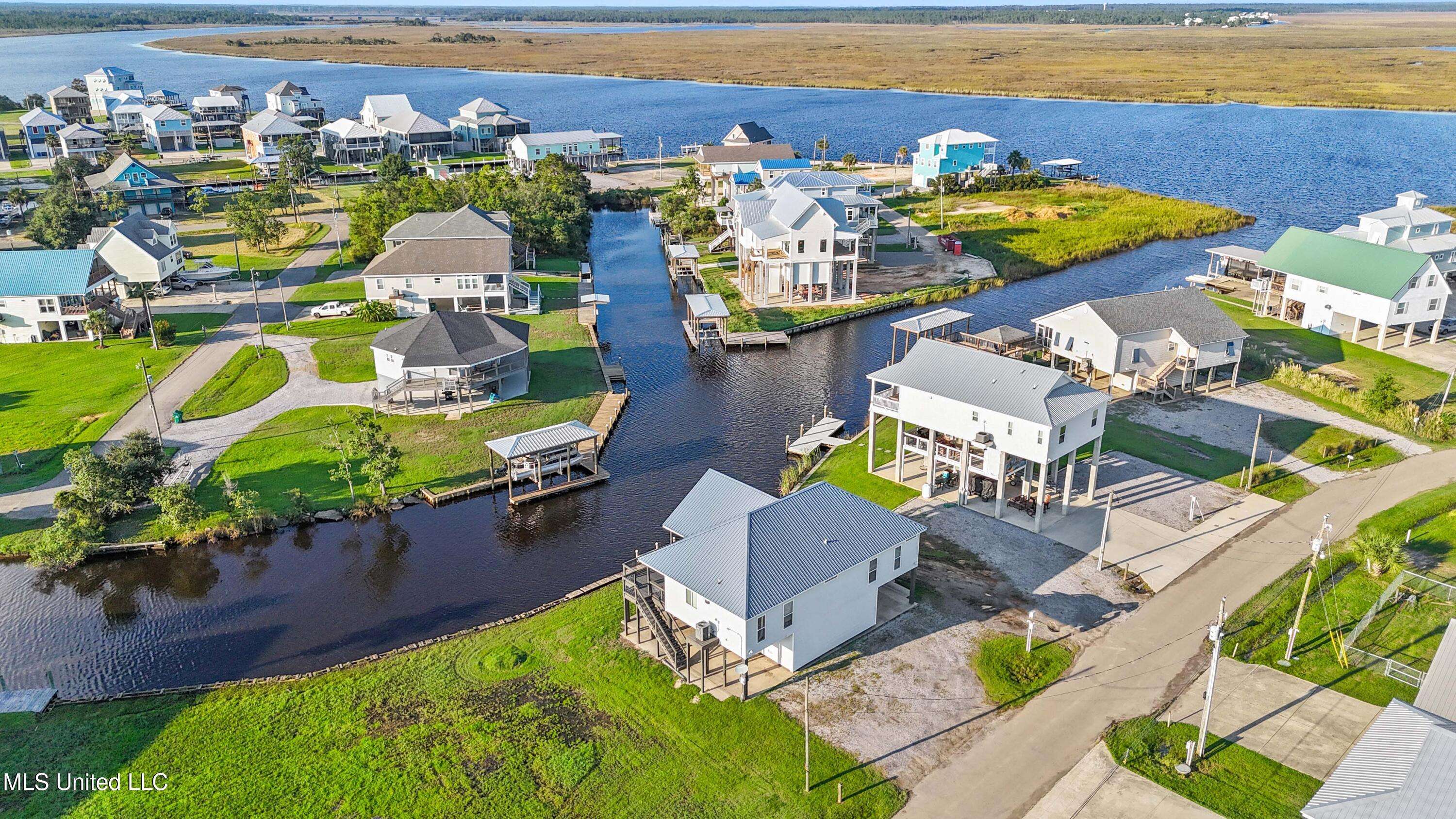Bay Saint Louis, MS 39520,4199 N Nassau Street