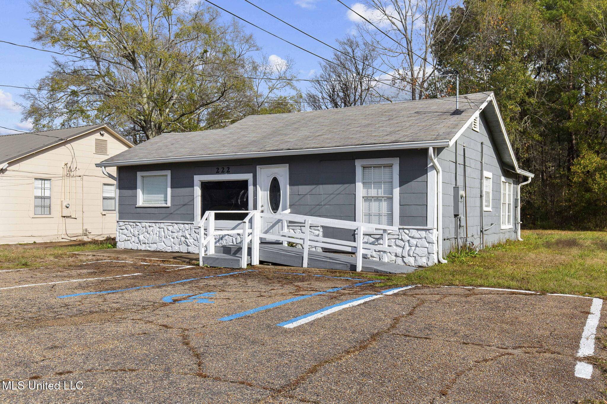 Pearl, MS 39208,222 N Bierdeman Road