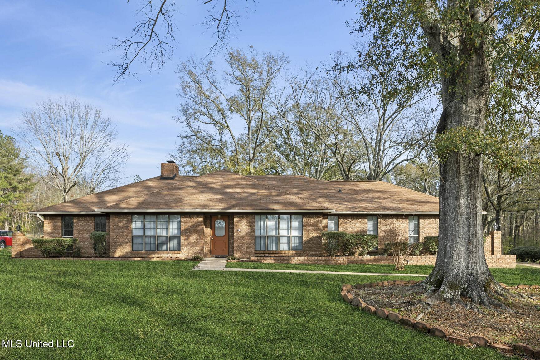 Jackson, MS 39212,1050 Westbury Square