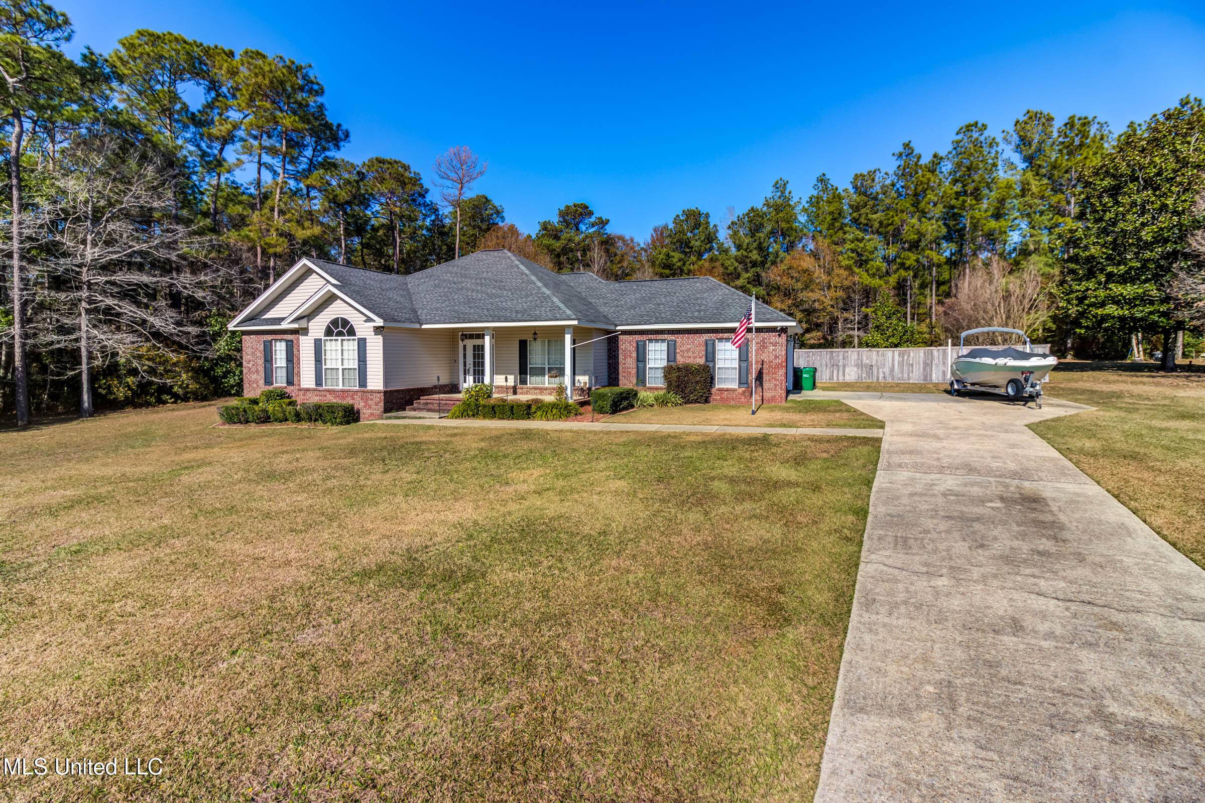 Vancleave, MS 39565,11913 Bluff Ridge Road