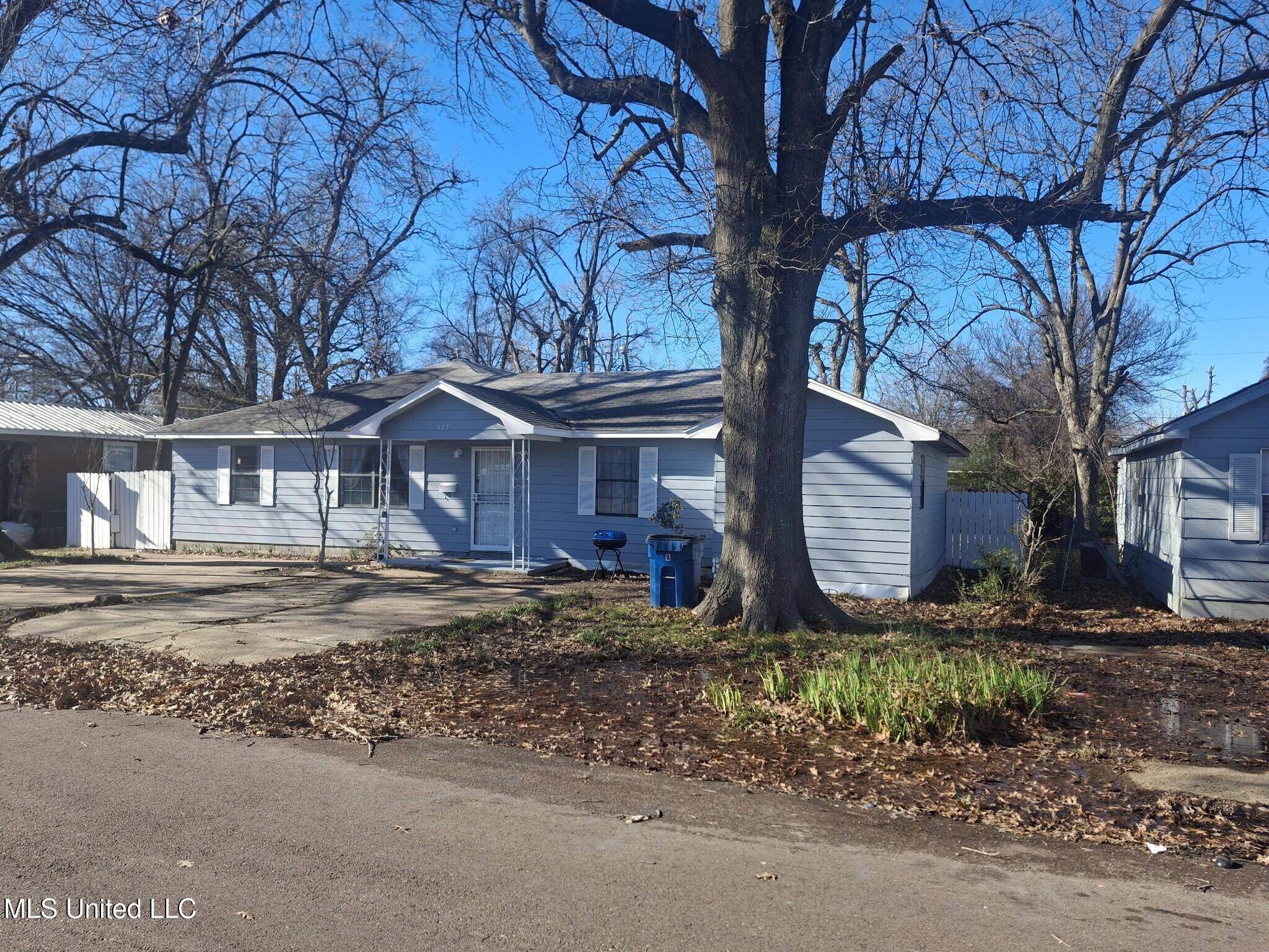 Clarksdale, MS 38614,623 Barnes Avenue