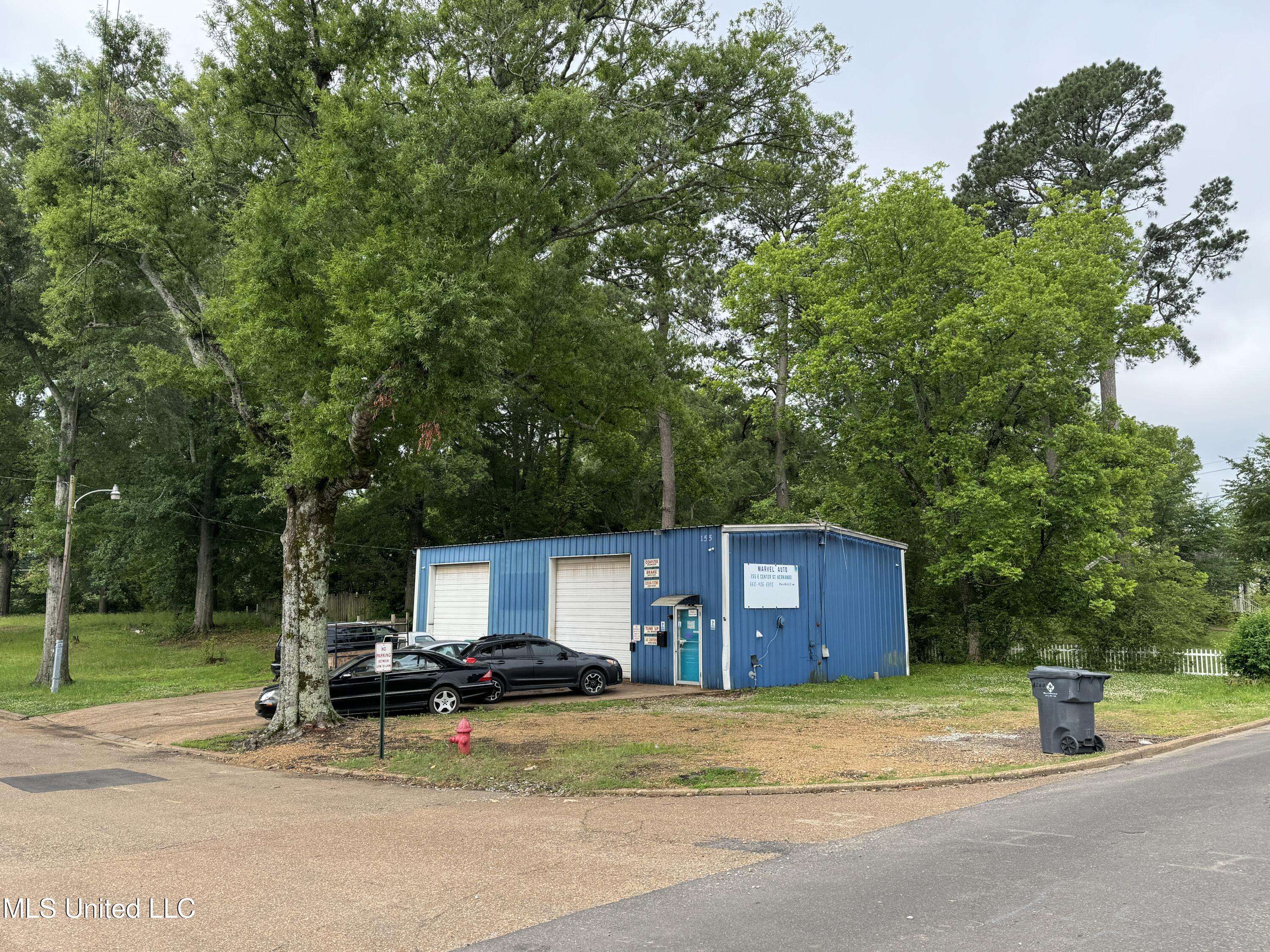 Hernando, MS 38632,155 E Center Street