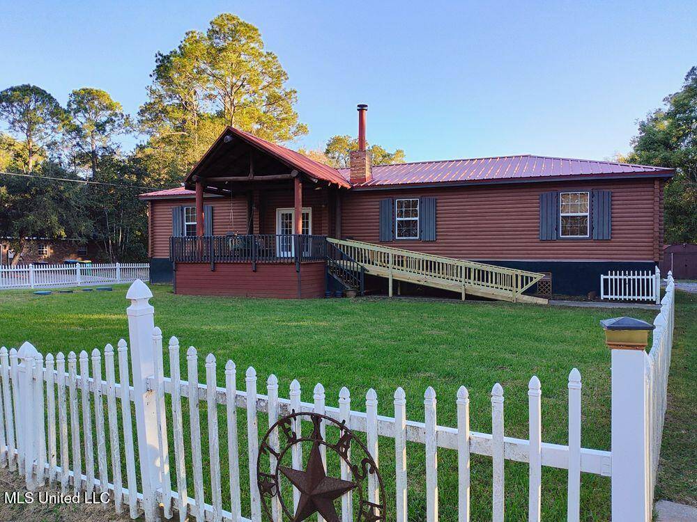 Ocean Springs, MS 39564,2845 N 20th Street
