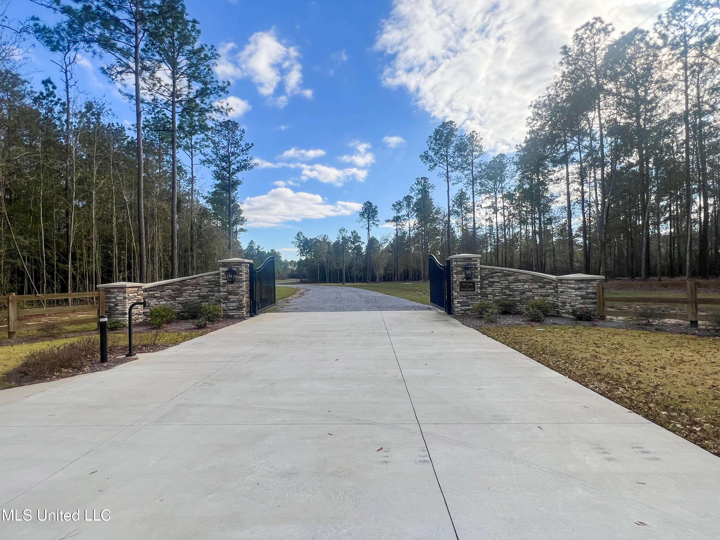 Lucedale, MS 39452,6 Pine Ridge Lane