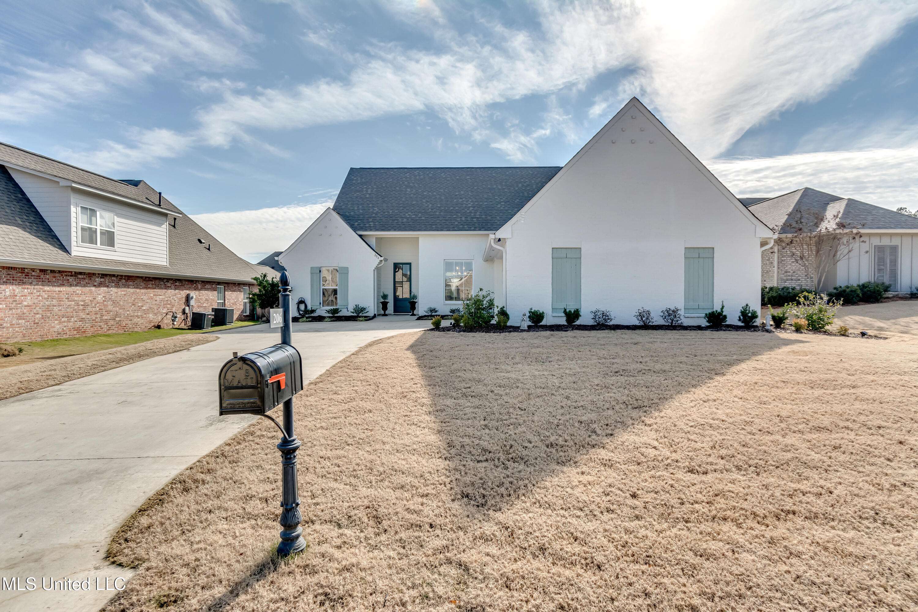 Madison, MS 39110,206 Bridge Court