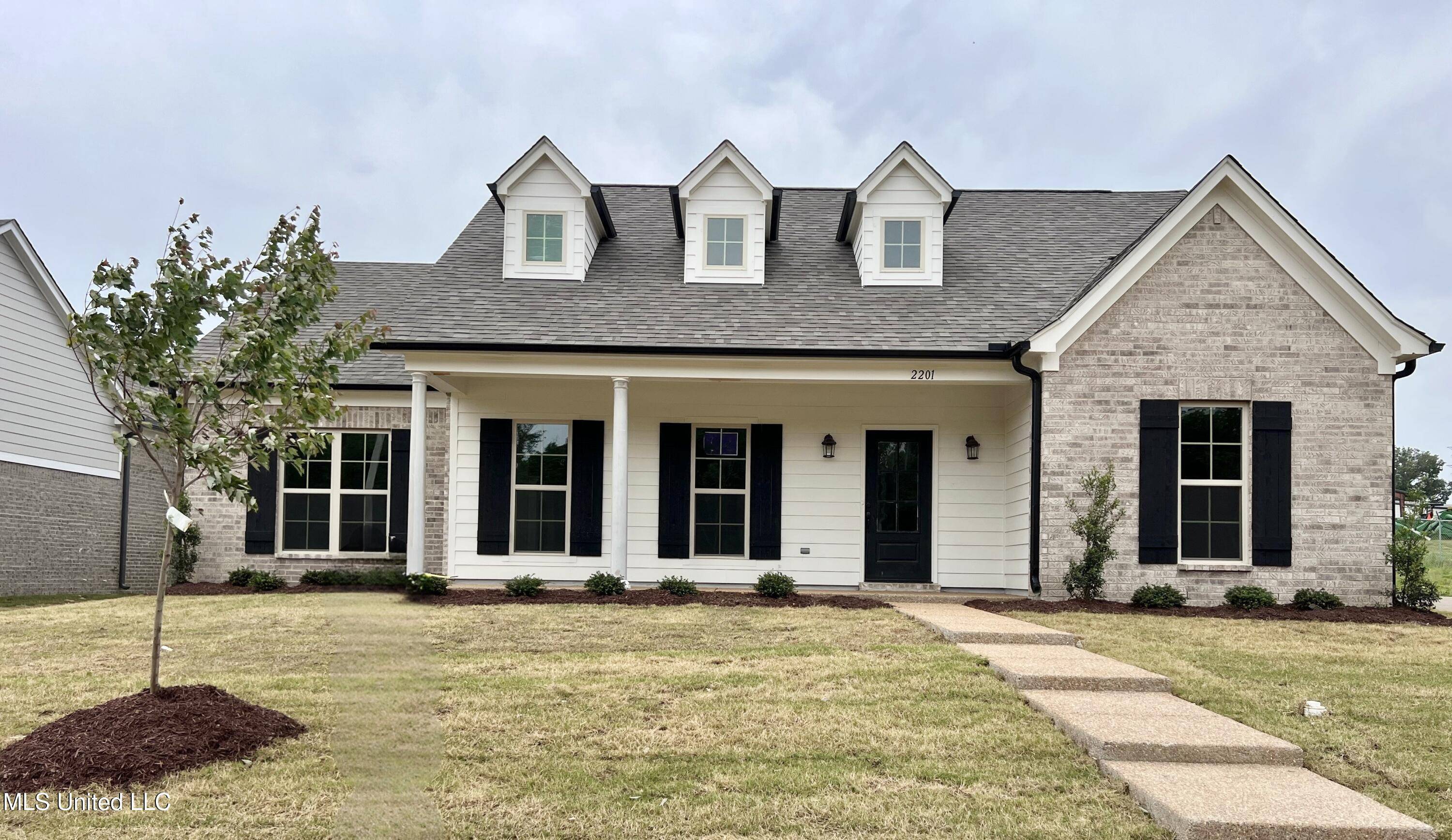 Hernando, MS 38632,2201 Scott Meadows Lane