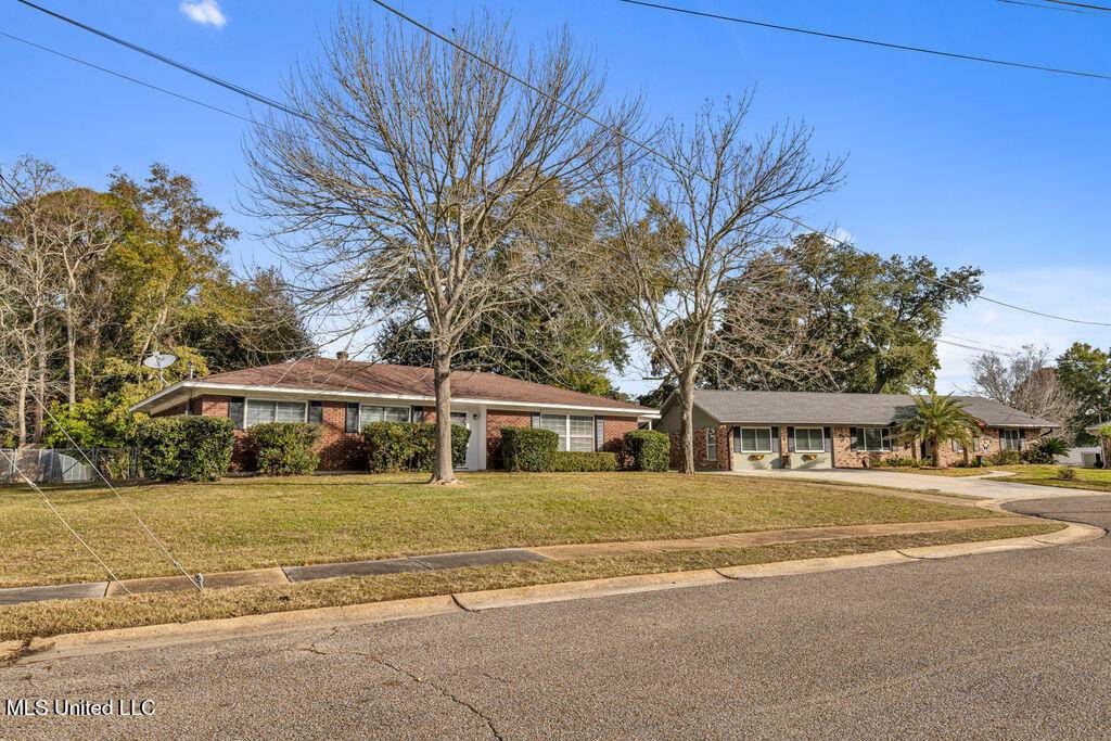 Gulfport, MS 39507,7 Lafayette Place