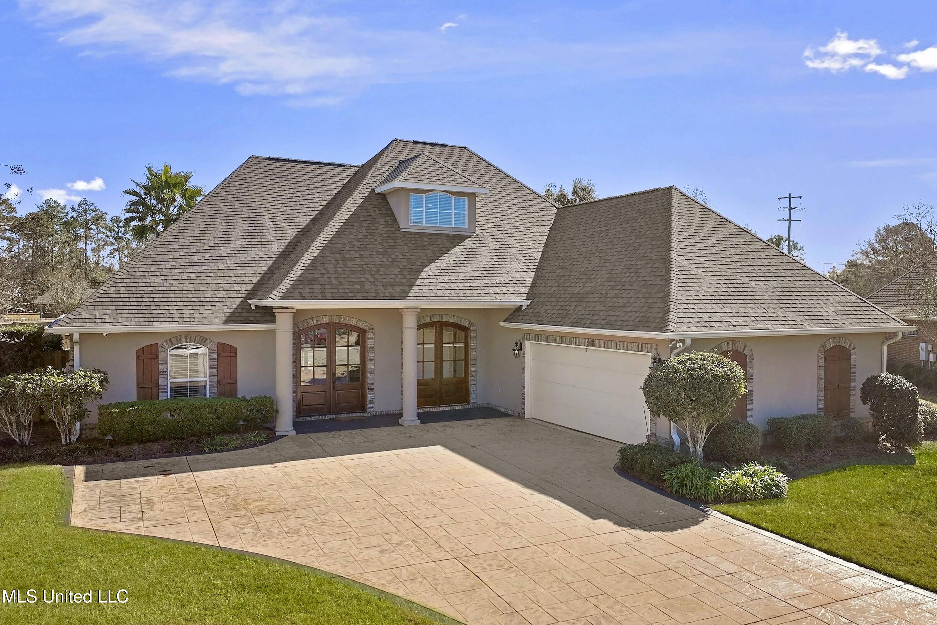 Ocean Springs, MS 39564,9304 Alcove Lane