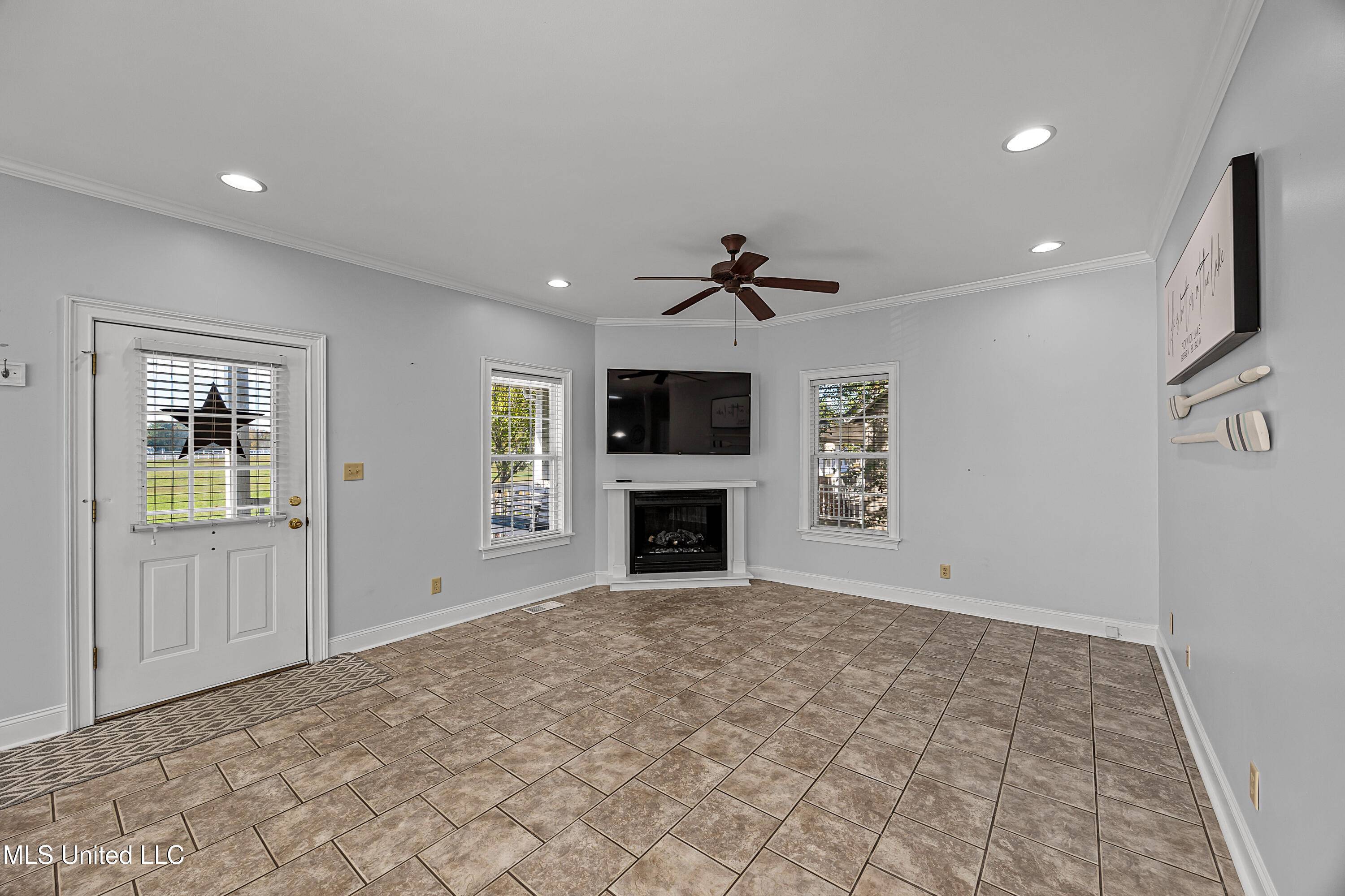 Iuka, MS 38852,6 Laura Lane #156
