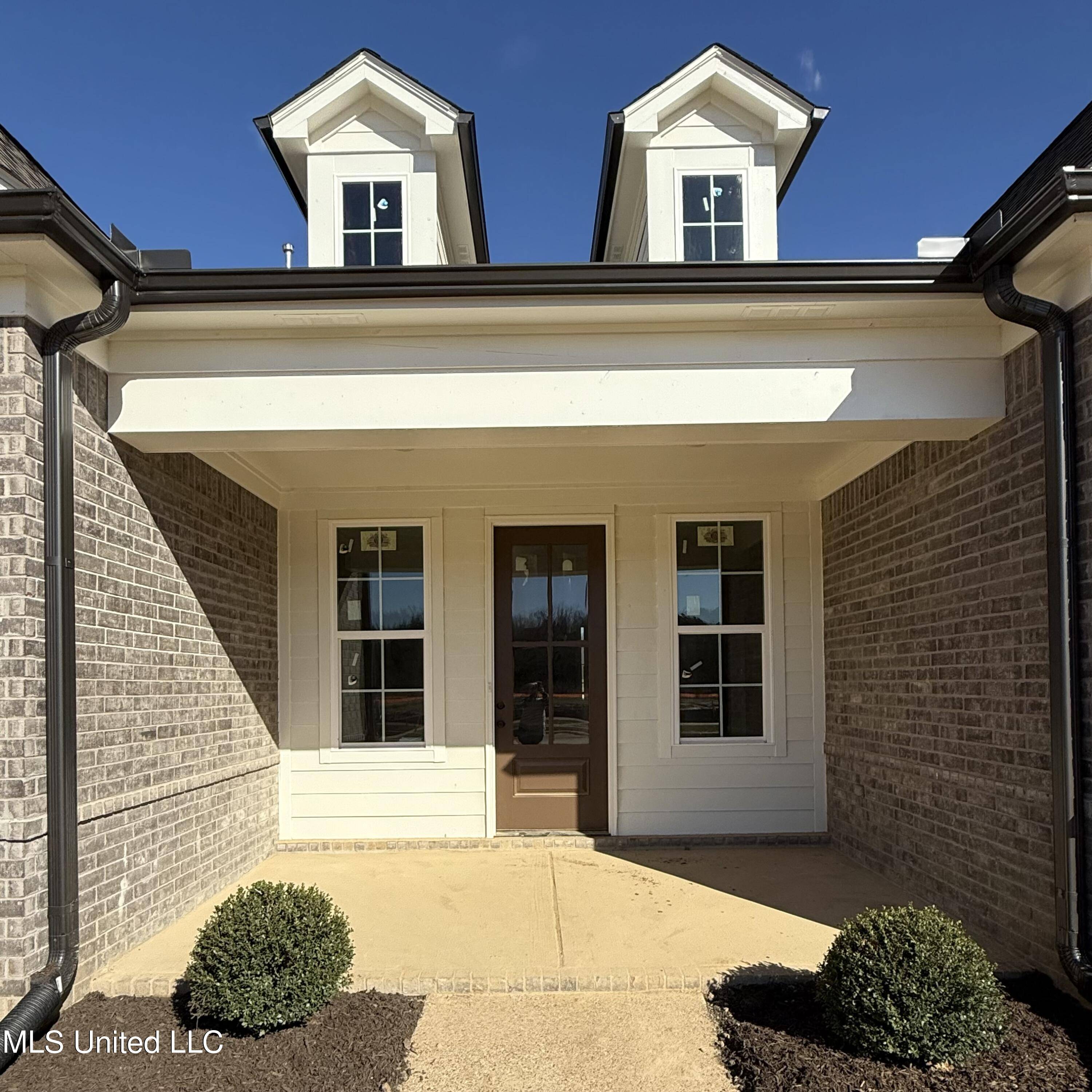 Nesbit, MS 38651,582 Bolivar Drive