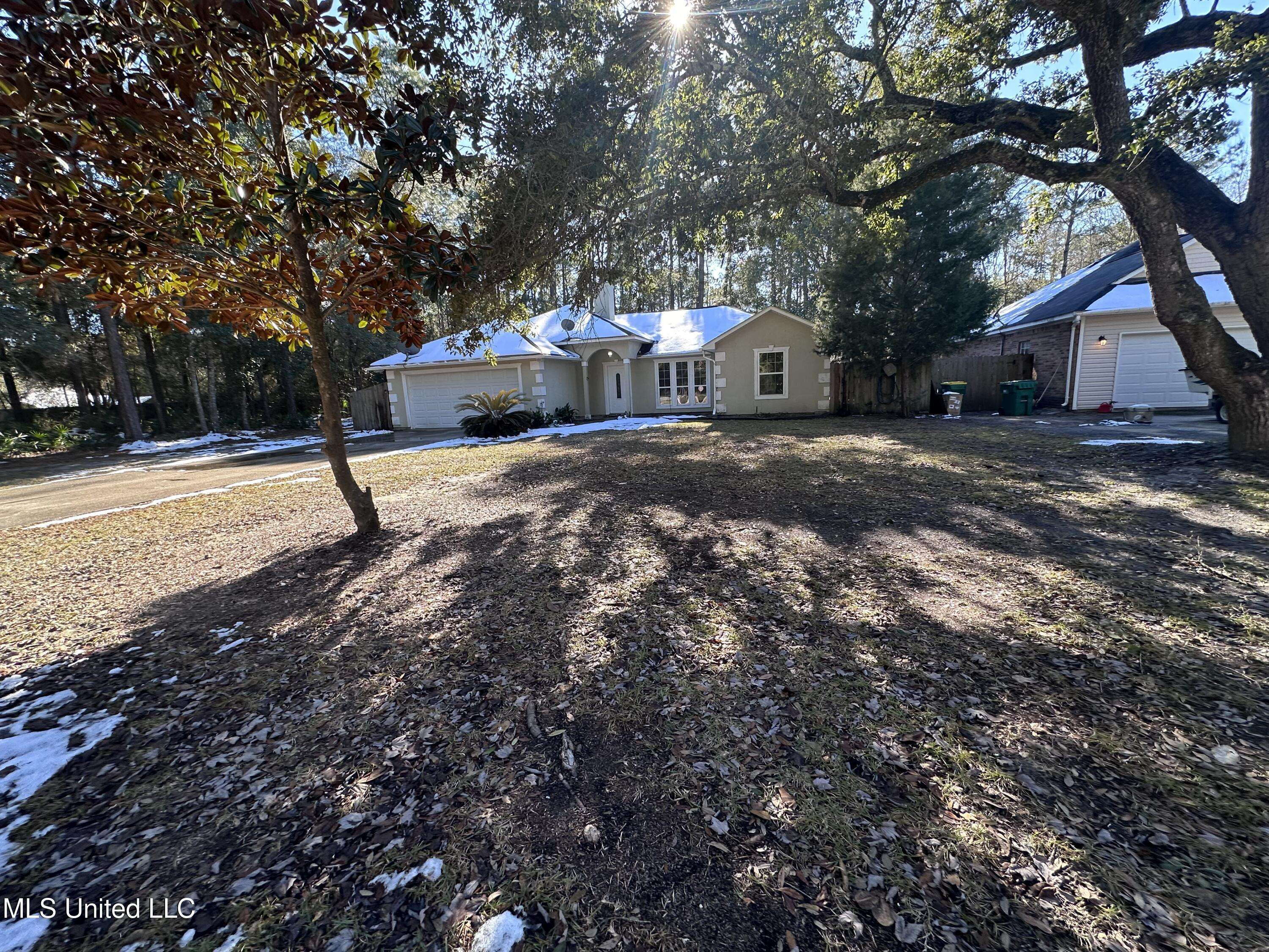 Ocean Springs, MS 39564,1117 Spruce Street