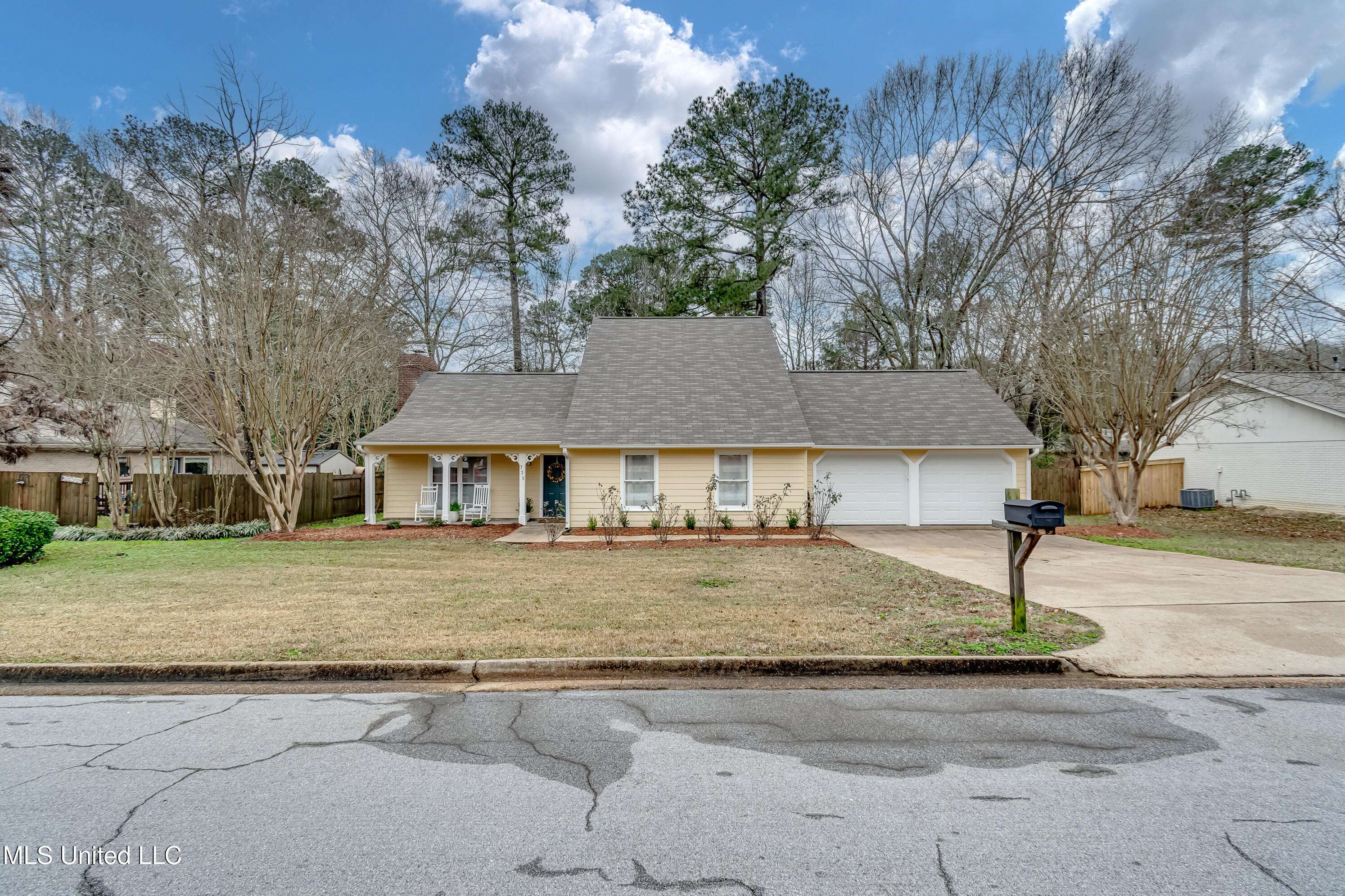 Brandon, MS 39047,735 Benwick Drive