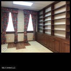 Natchez, MS 39120,323 Market Street