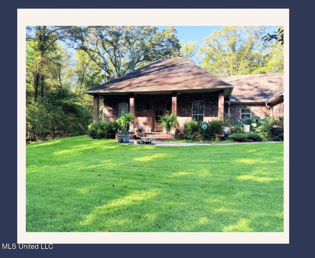 Raymond, MS 39154,10225 Dry Grove Road