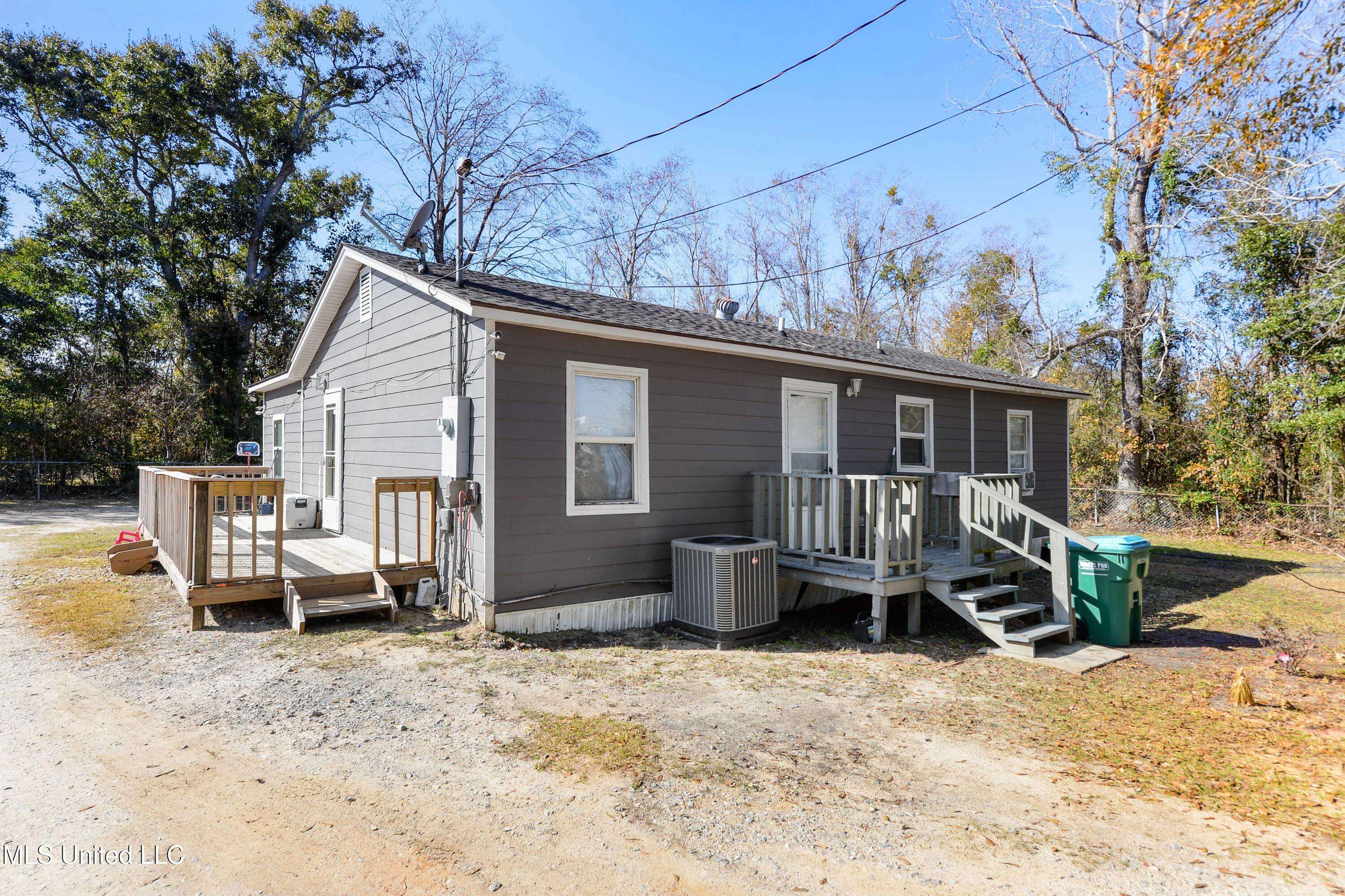 Gulfport, MS 39507,717 Watkins Avenue