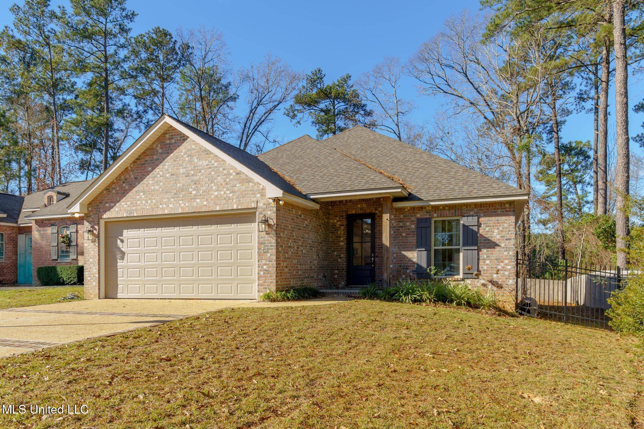 Hattiesburg, MS 39402,46 Canal Drive