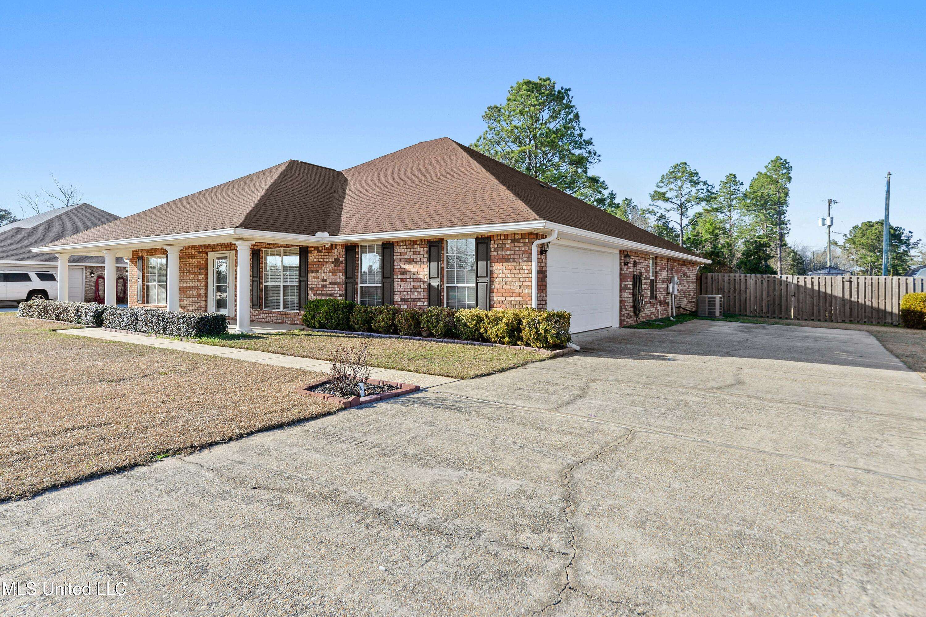 Vancleave, MS 39565,10209 Lake Forest Drive