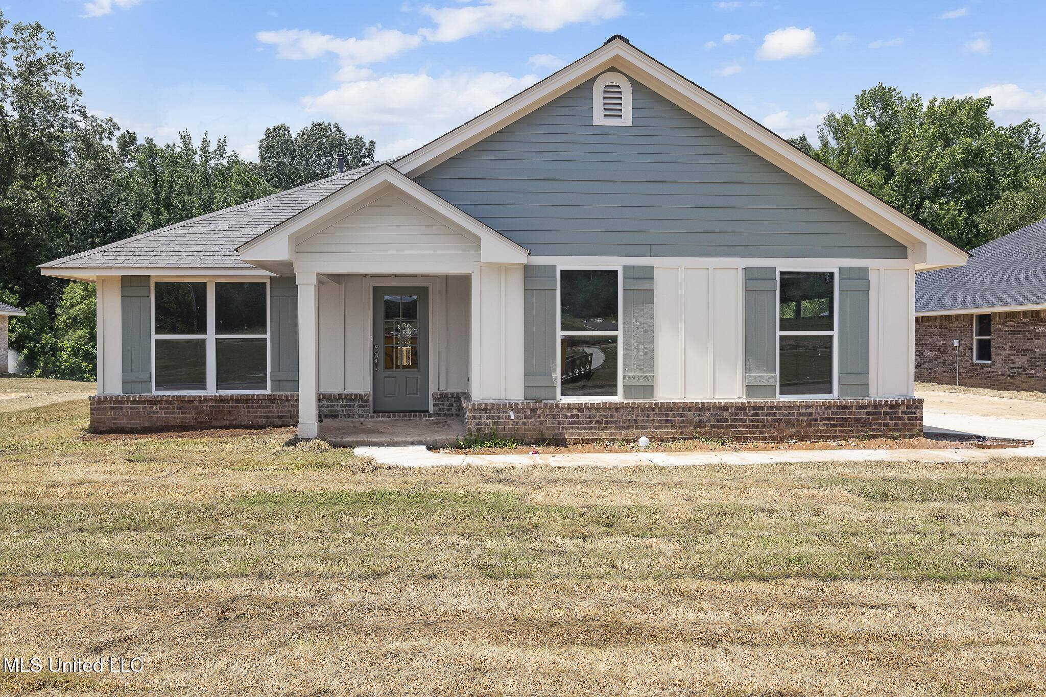 Olive Branch, MS 38654,4201 W Olivia Circle