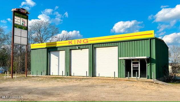 Taylorsville, MS 39168,1305 Comfort Street Street