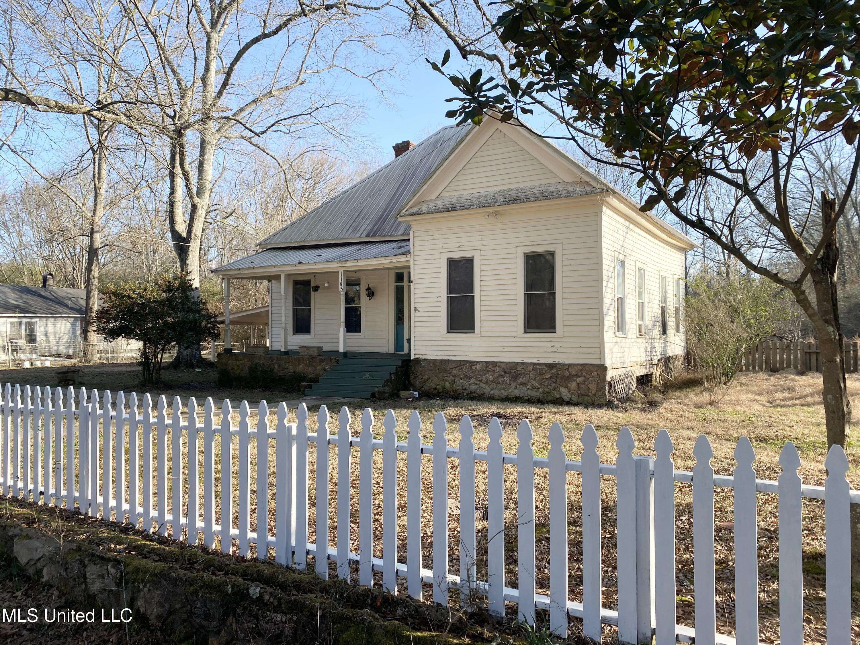 Crystal Springs, MS 39059,1145 Hopewell Road